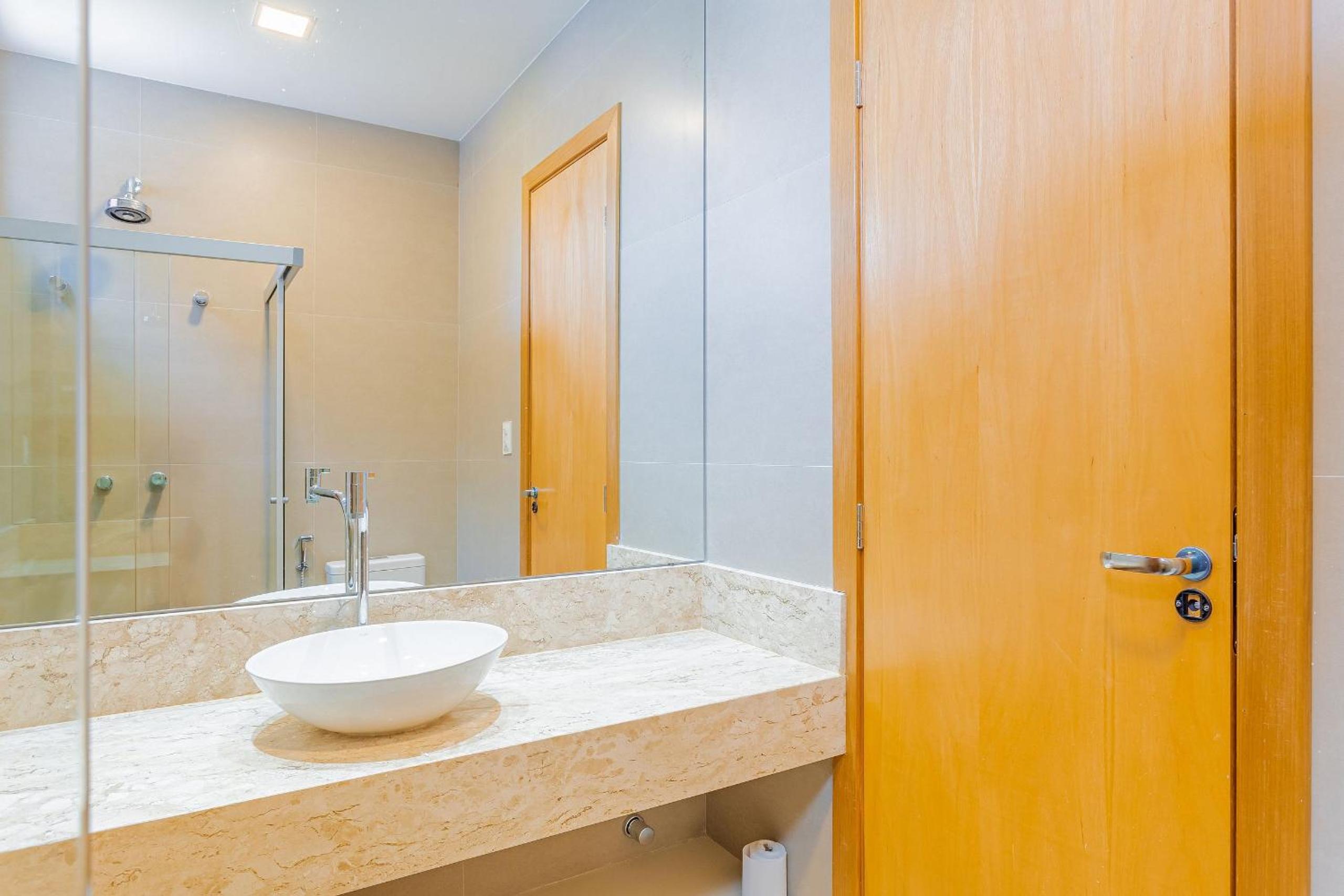 PF54 High Standard House with 5 Suites with Maid Included and Electric Vehicle Charger - Praia do Forte