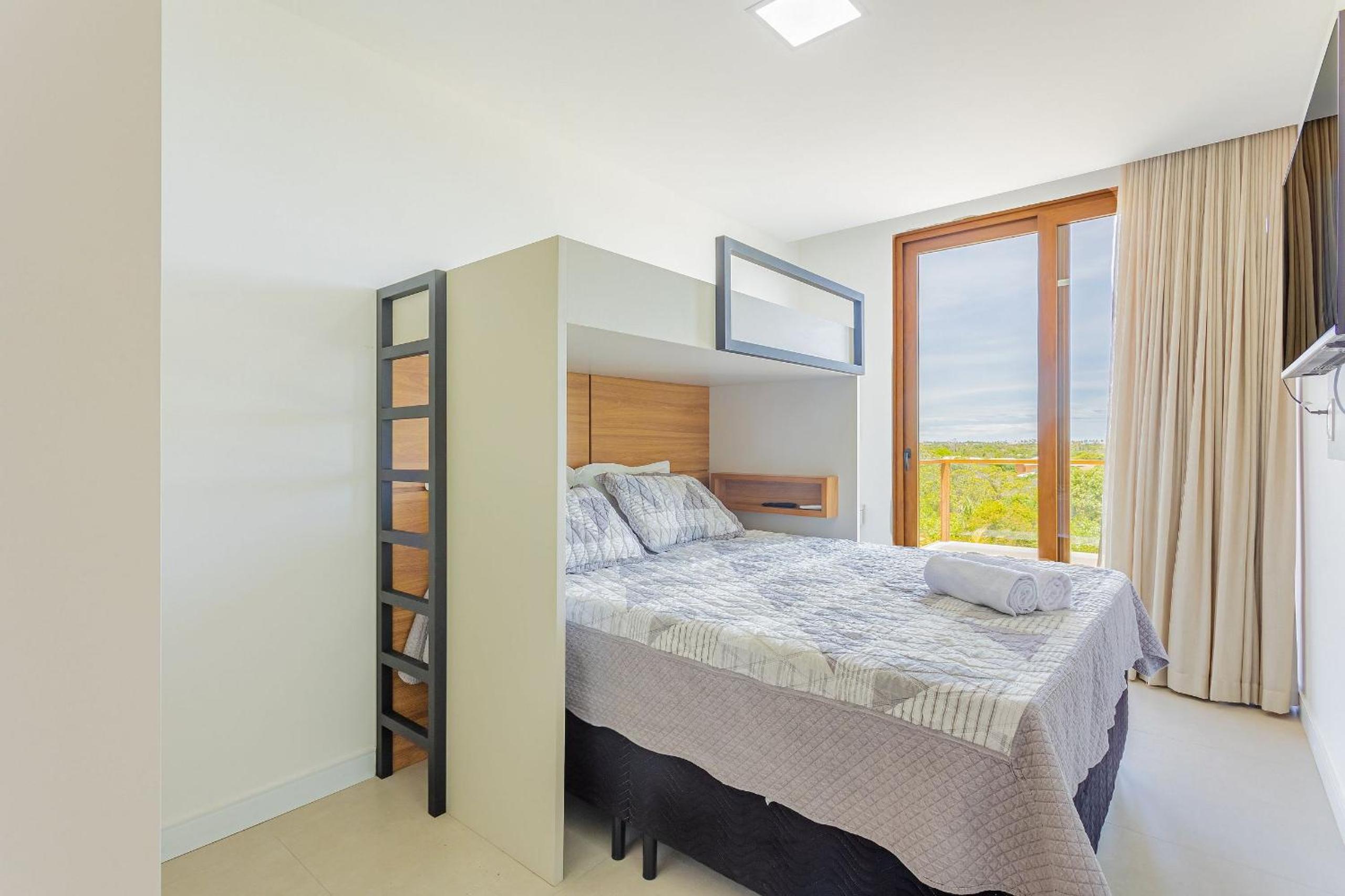 PF54 High Standard House with 5 Suites with Maid Included and Electric Vehicle Charger - Praia do Forte
