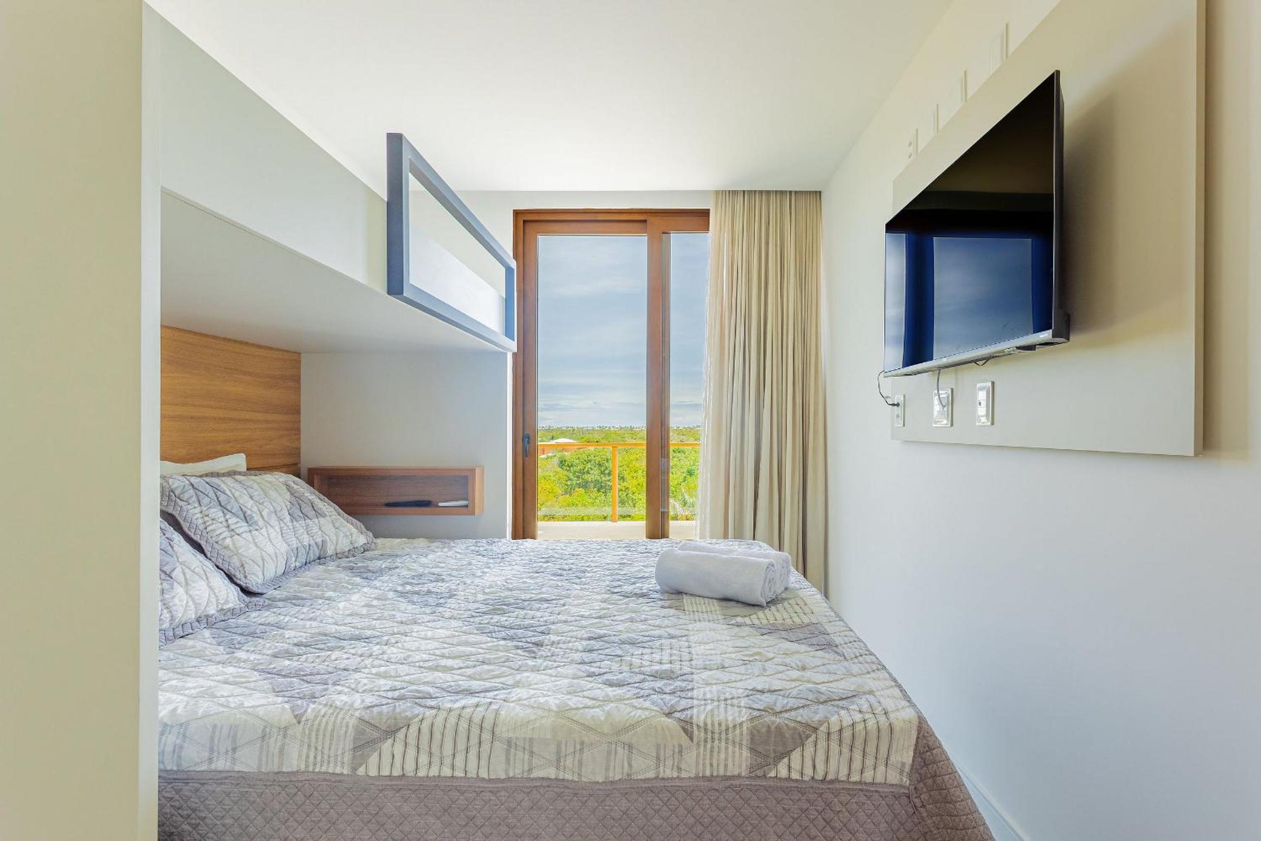 PF54 High Standard House with 5 Suites with Maid Included and Electric Vehicle Charger - Praia do Forte