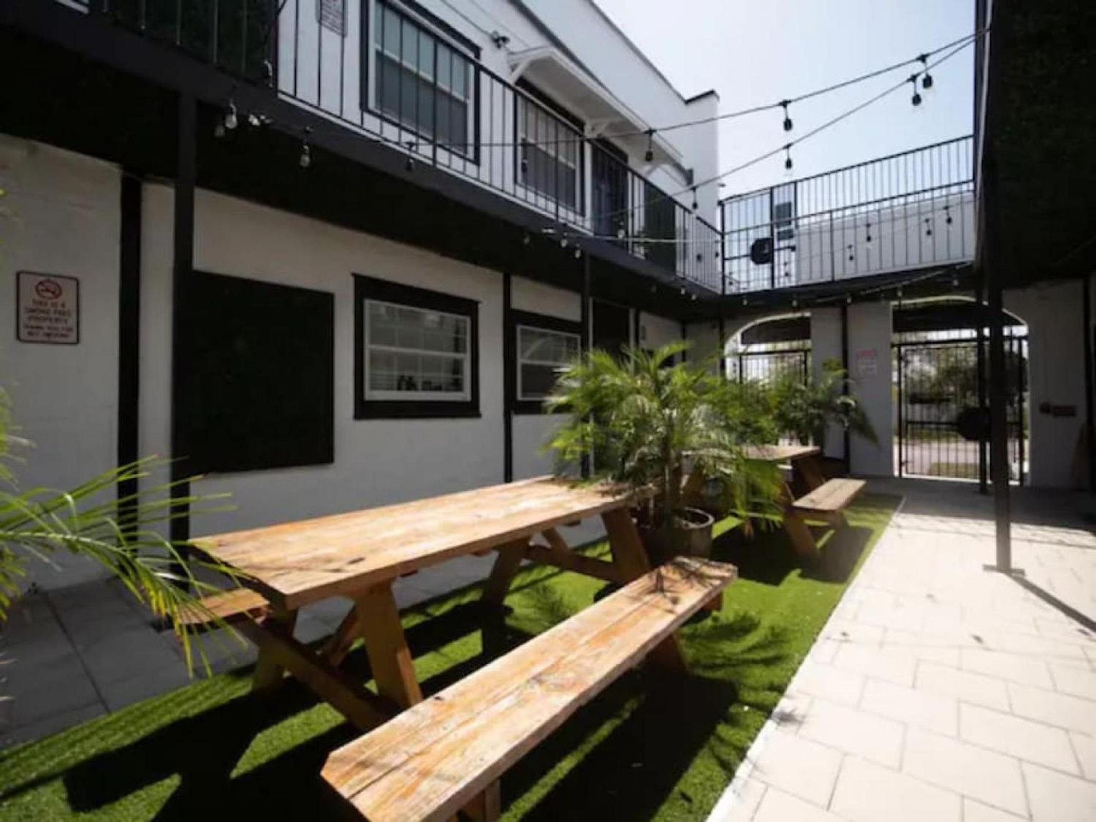 Modern Westshore