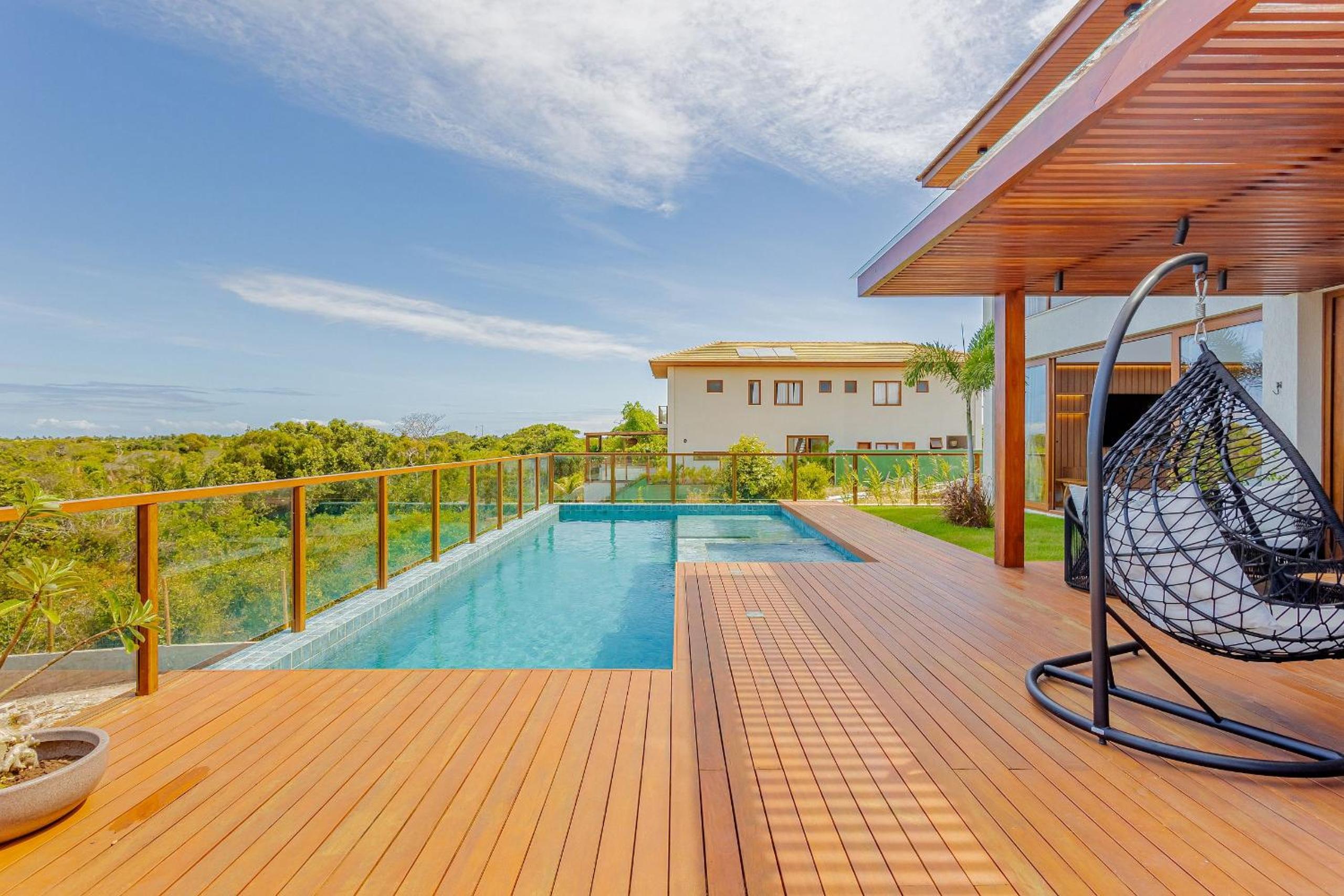 PF54 High Standard House with 5 Suites with Maid Included and Electric Vehicle Charger - Praia do Forte