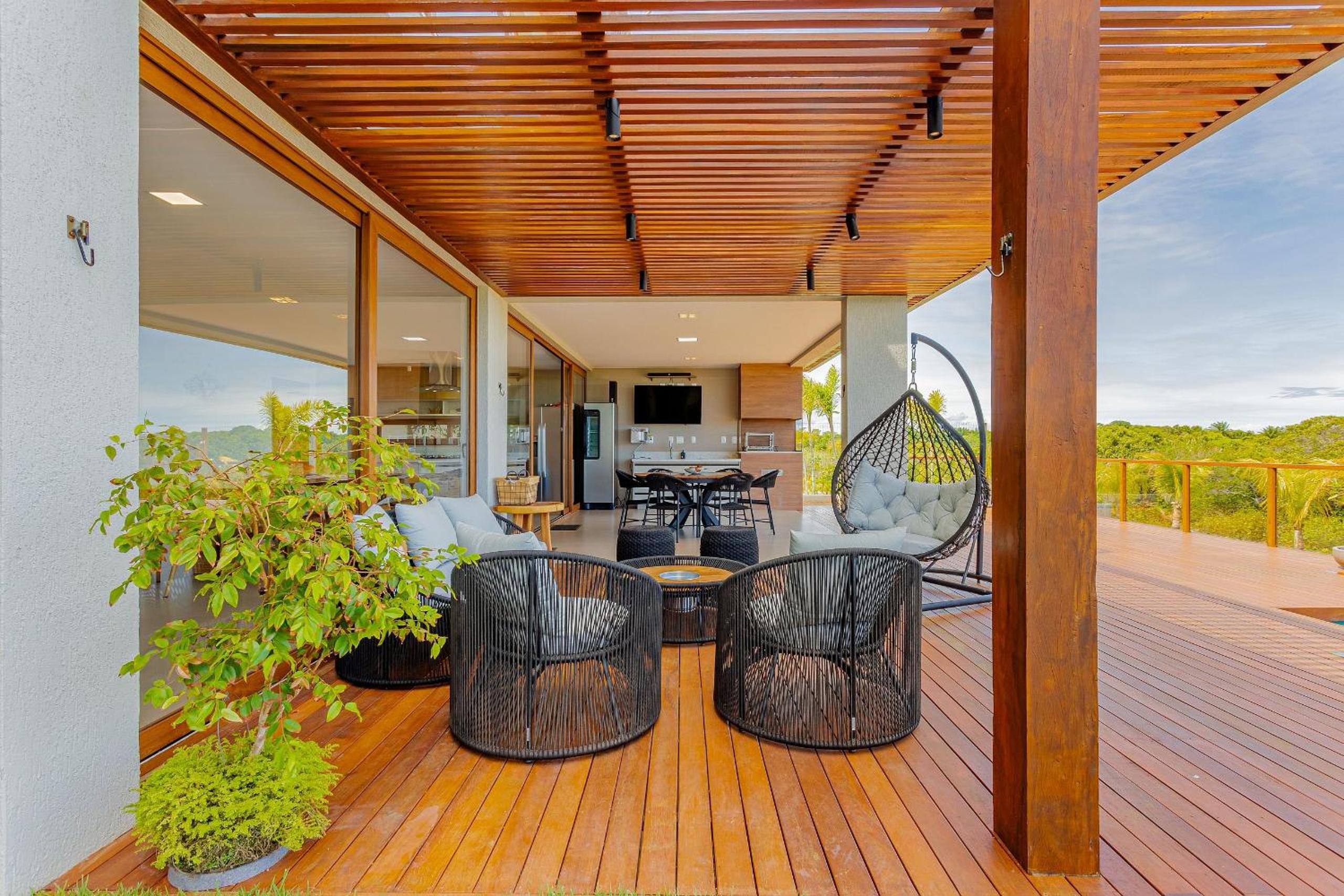PF54 High Standard House with 5 Suites with Maid Included and Electric Vehicle Charger - Praia do Forte