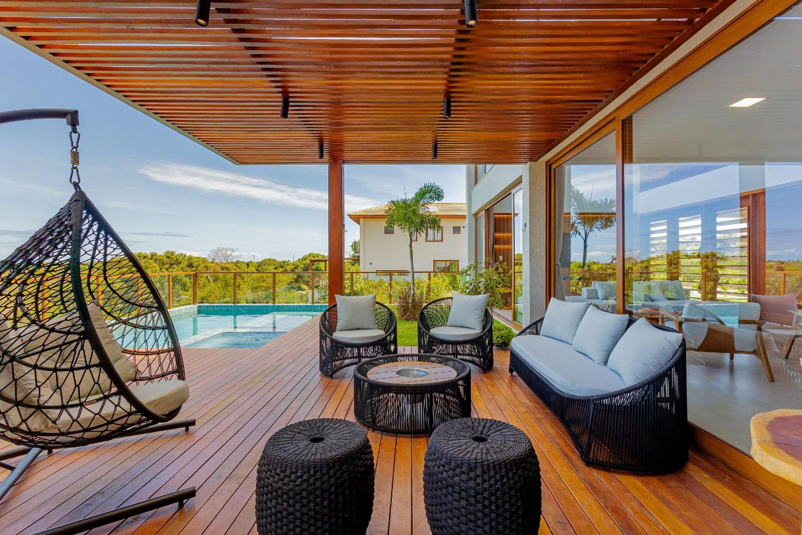 PF54 High Standard House with 5 Suites with Maid Included and Electric Vehicle Charger - Praia do Forte