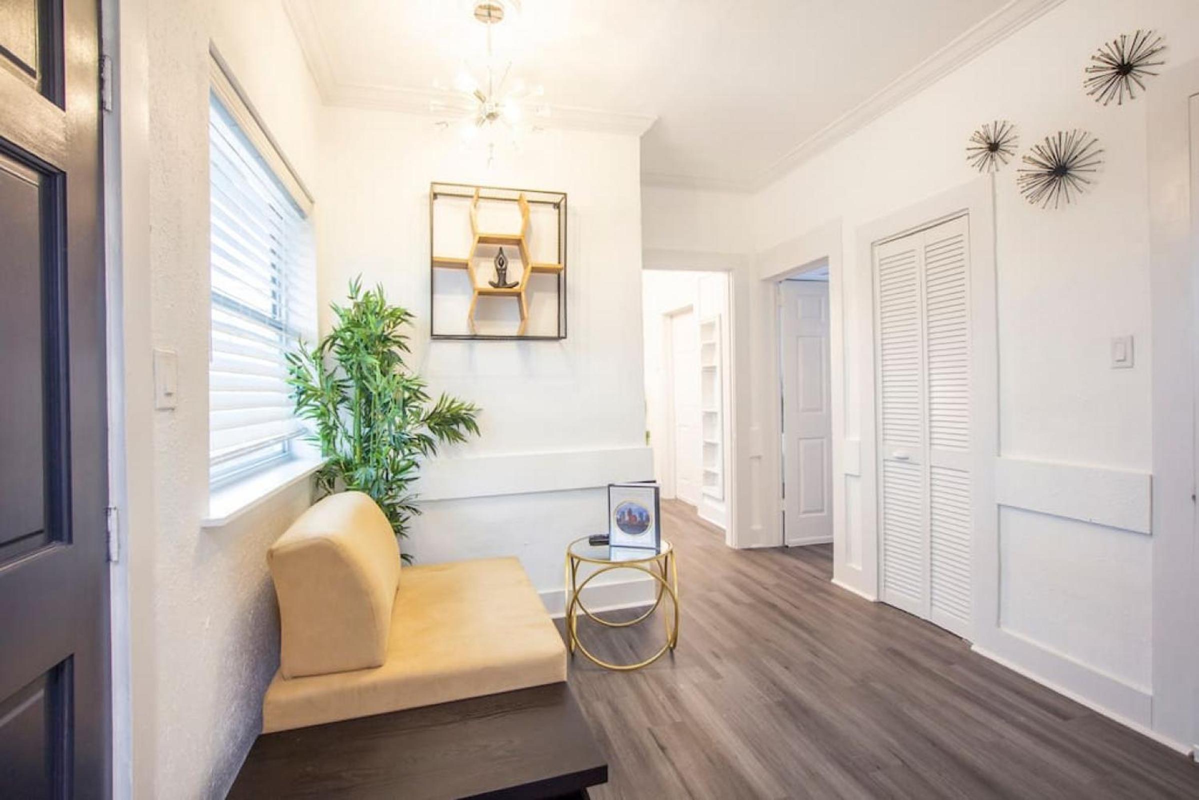 Modern Westshore