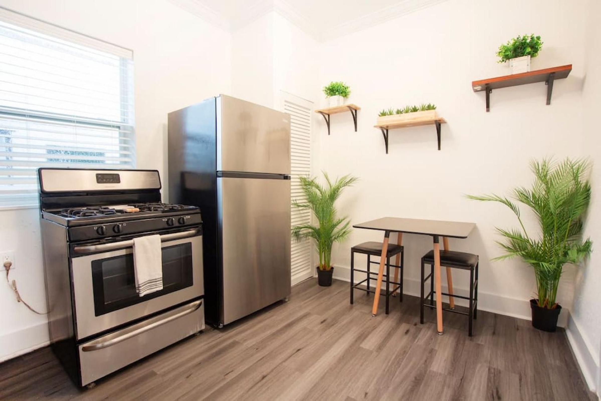 Modern Westshore