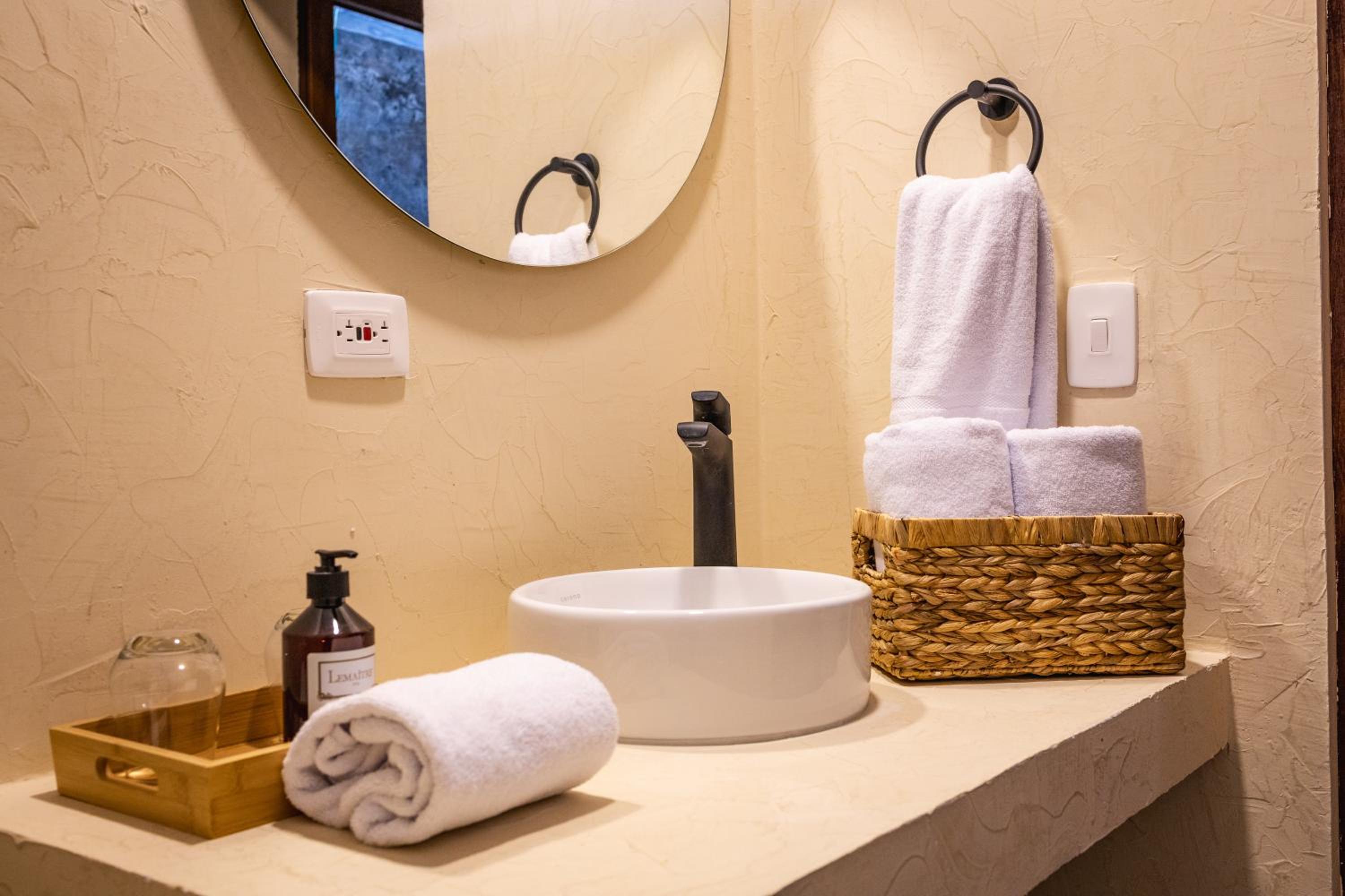Casa Noa Colonial Rooms