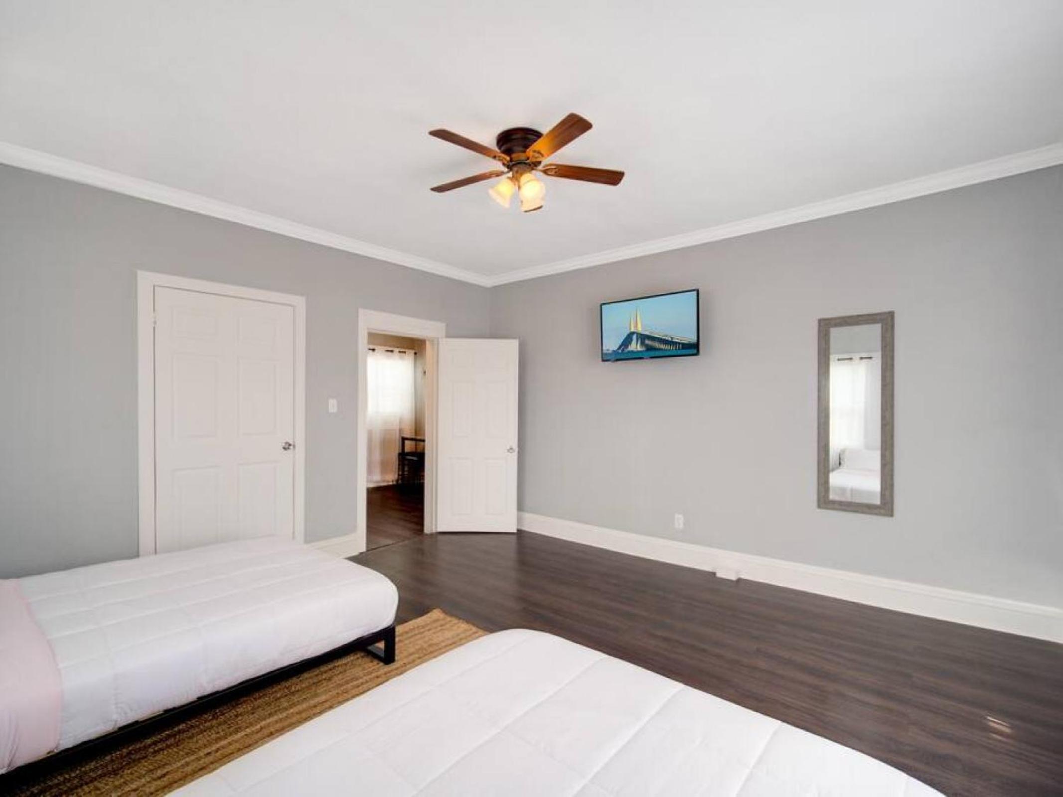 Modern Westshore
