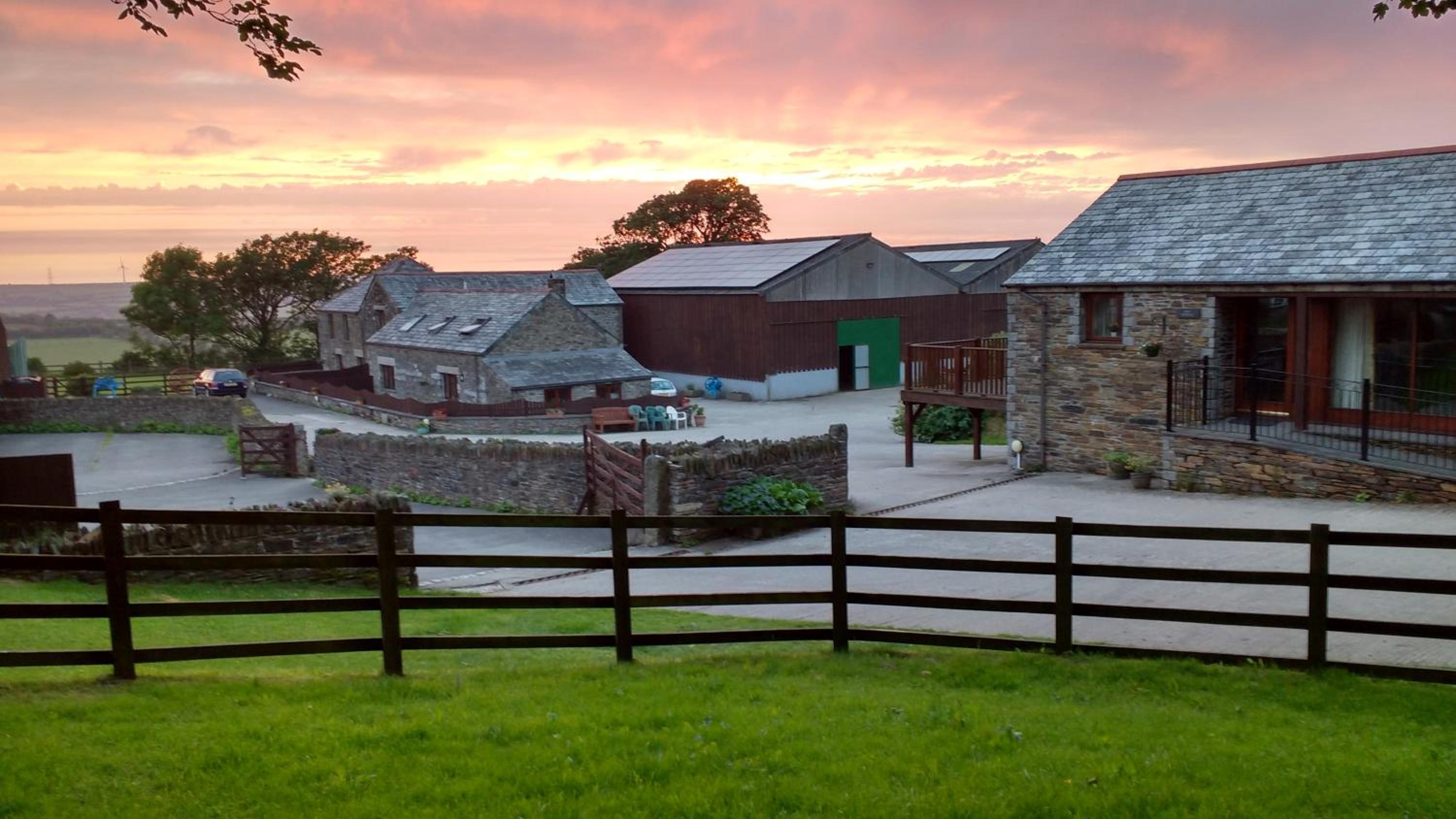 Fentrigan Manor Farm & Holiday Cottages