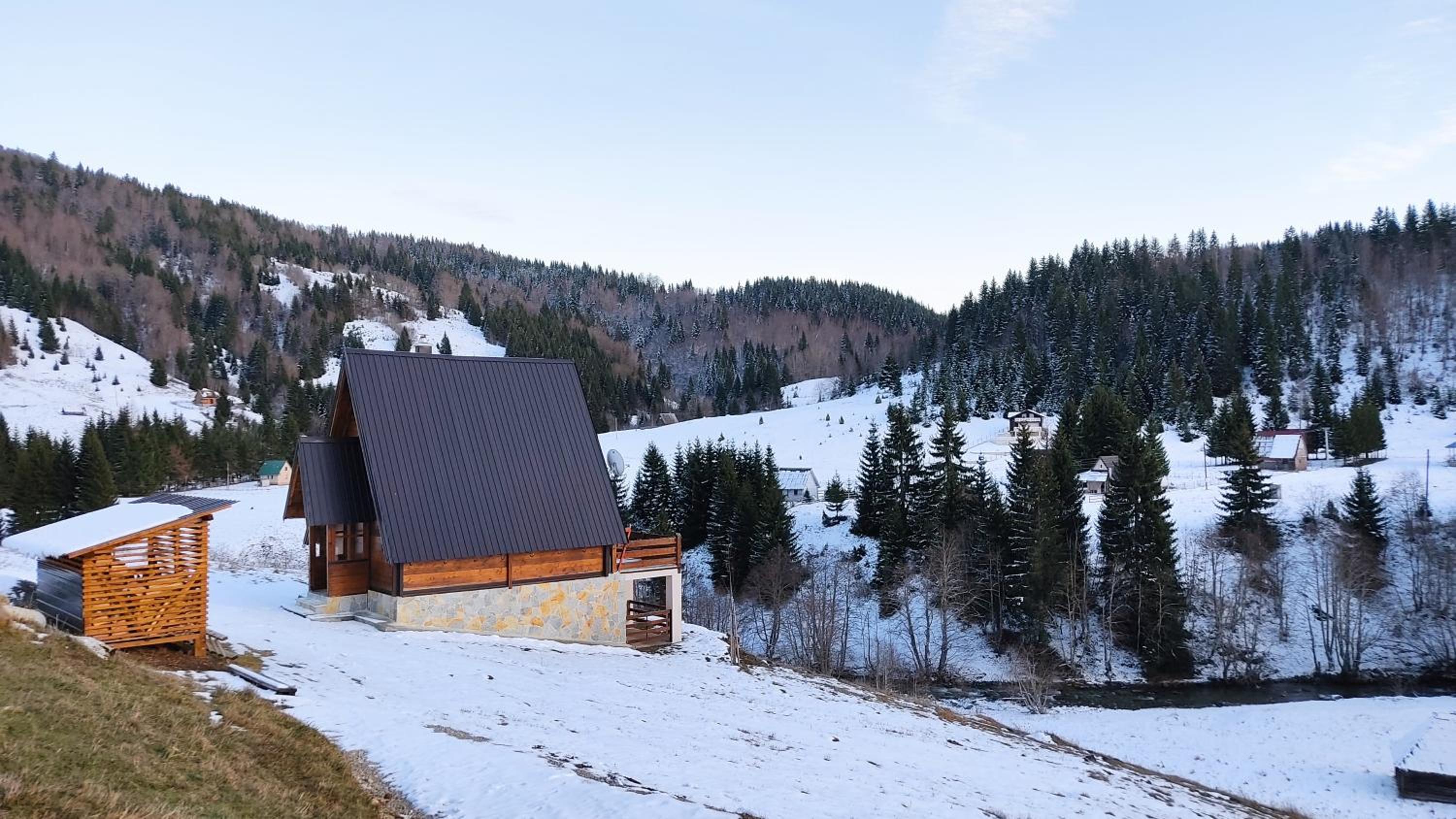 Owl House Jelovica photo 2