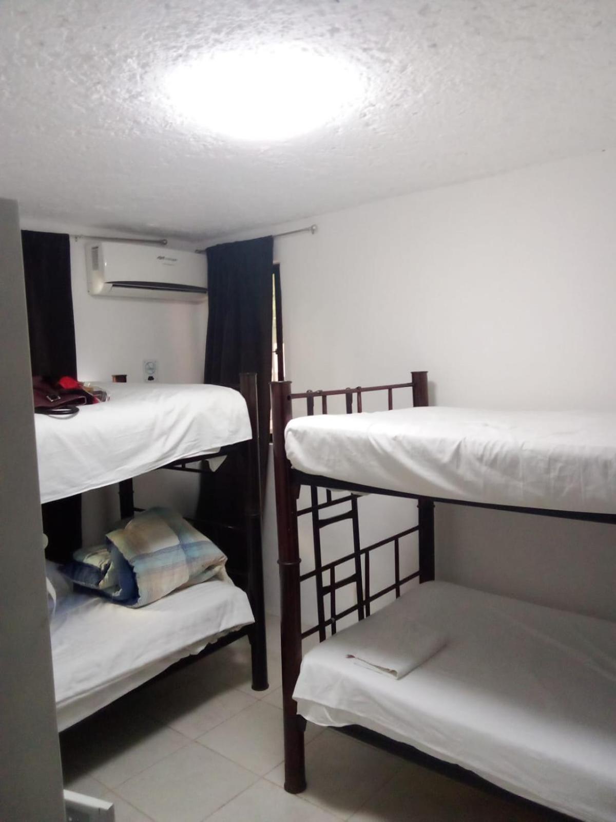Naranjo Hostel