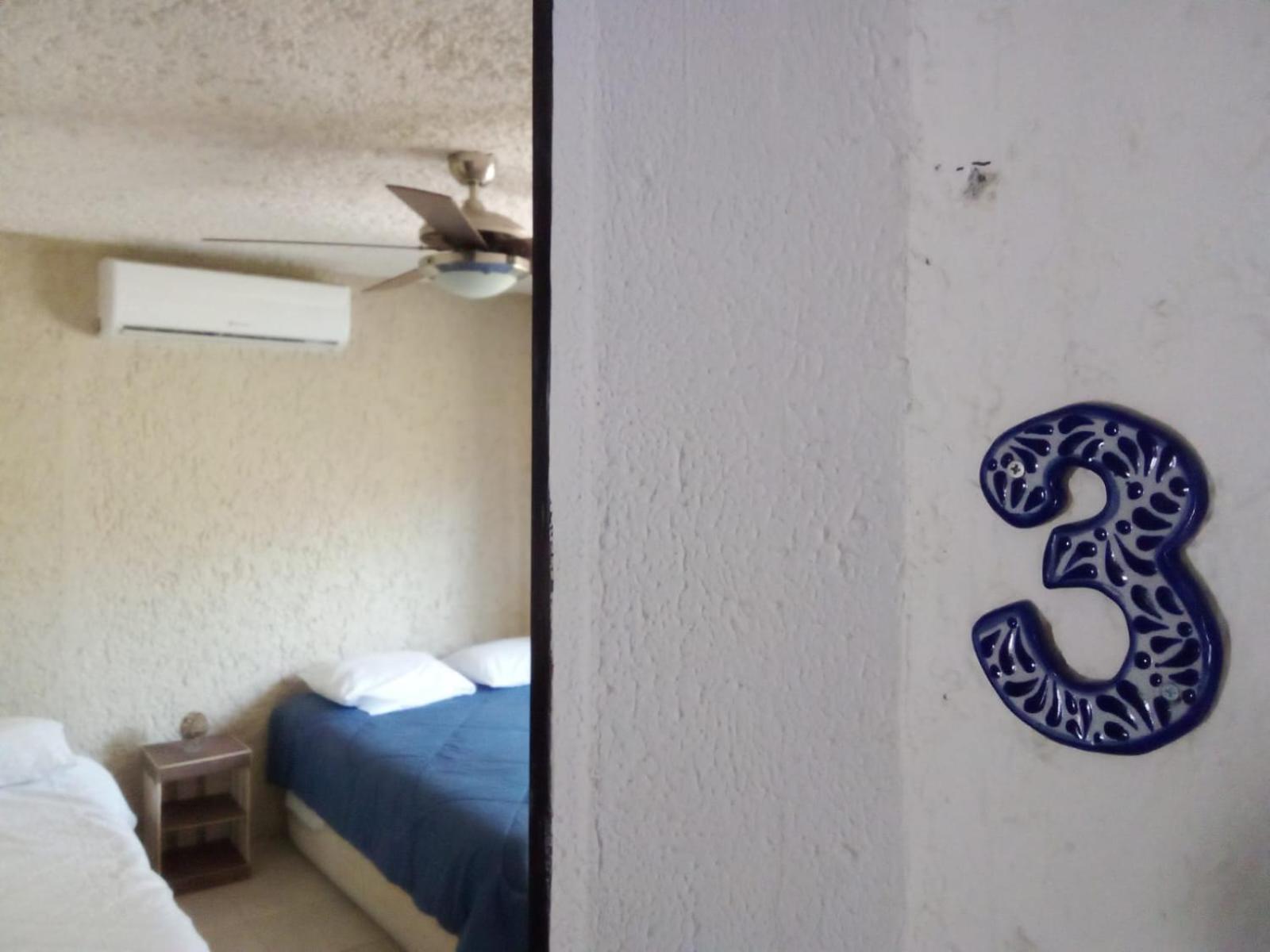 Naranjo Hostel