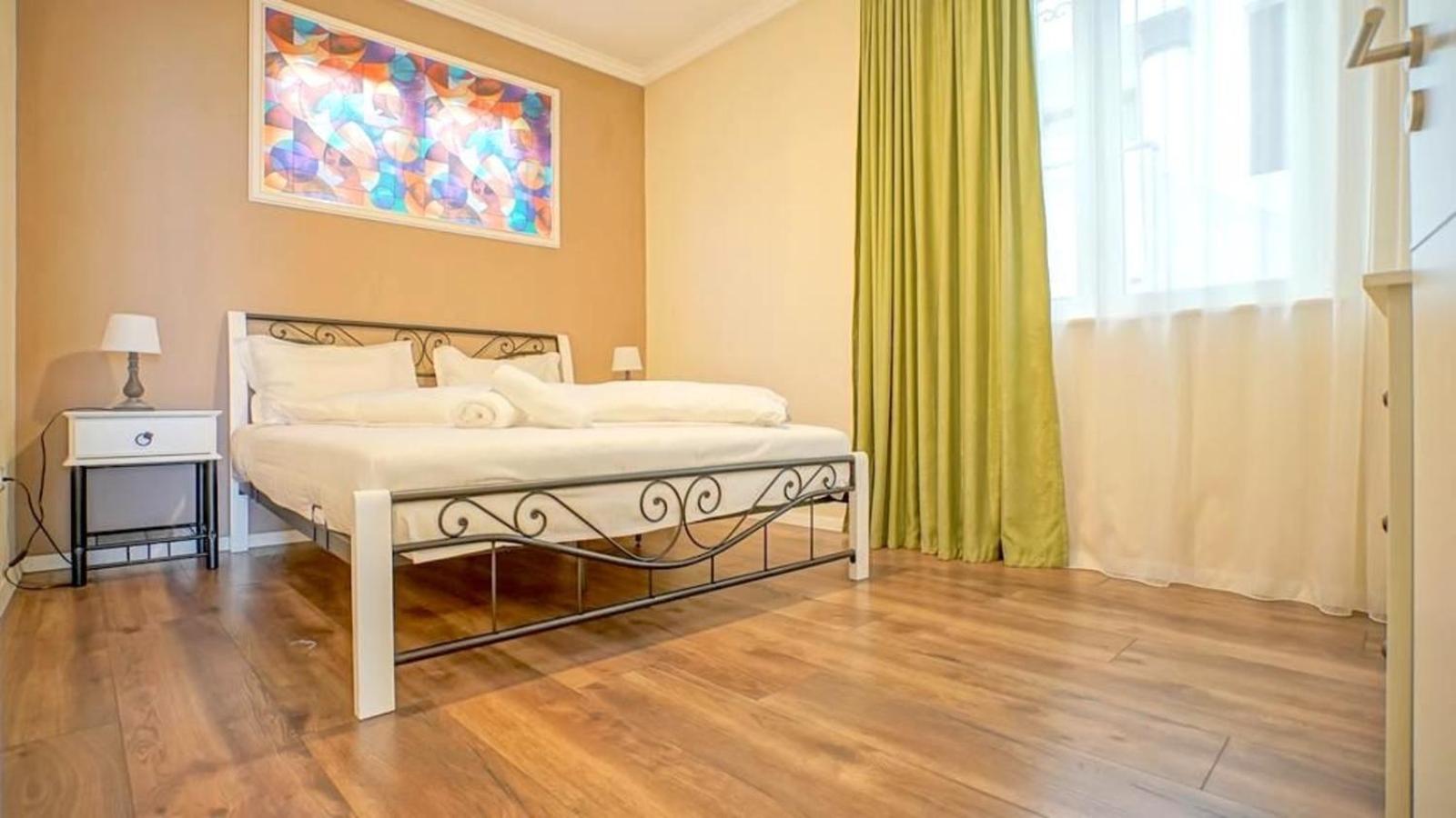 Central Maximus Apartment view 4