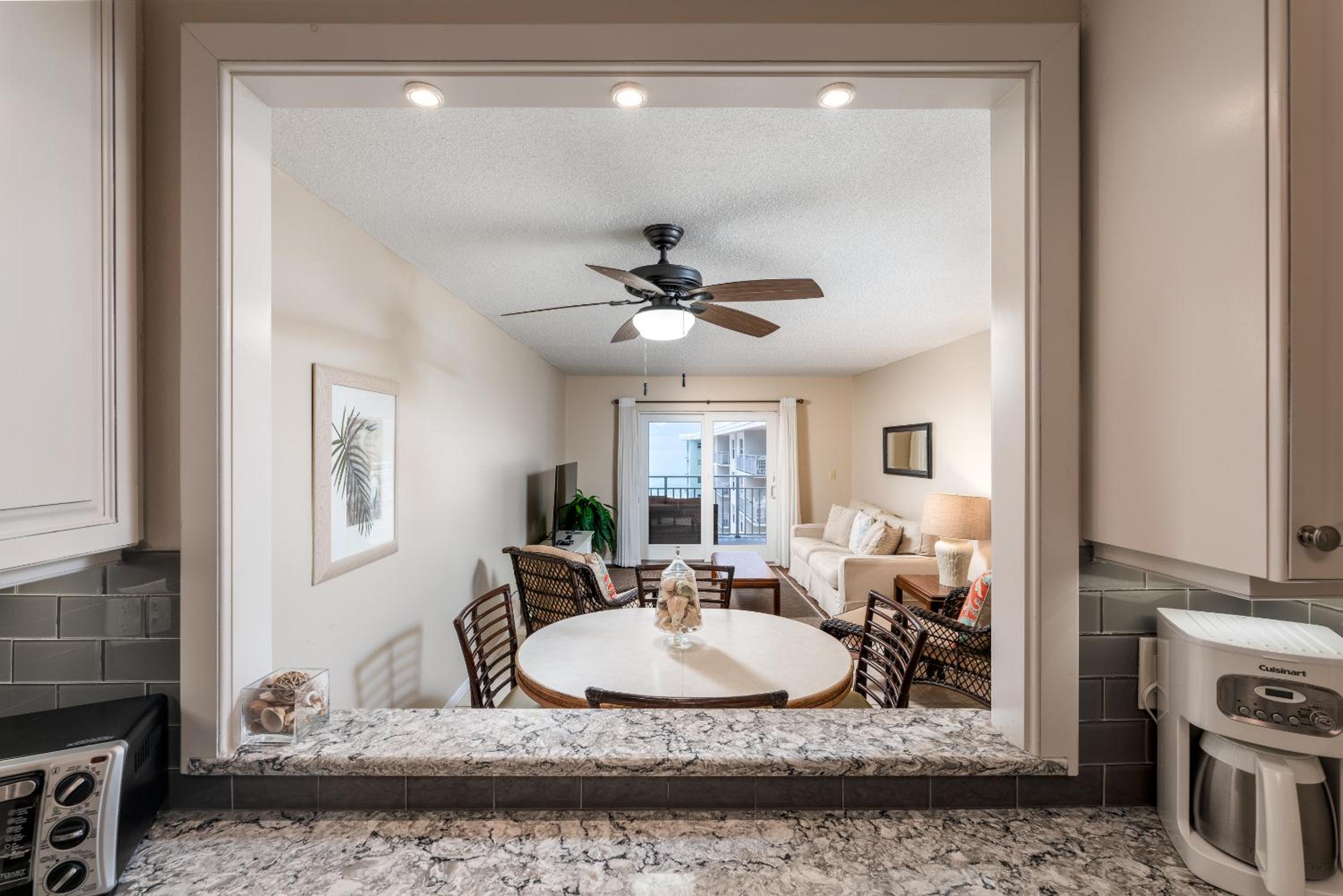 Fabulous Ocean and Pool Views From Balcony & Located on No-Drive Beach