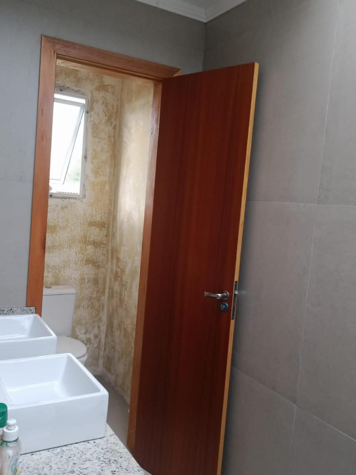 Casa com piscina em Torres
