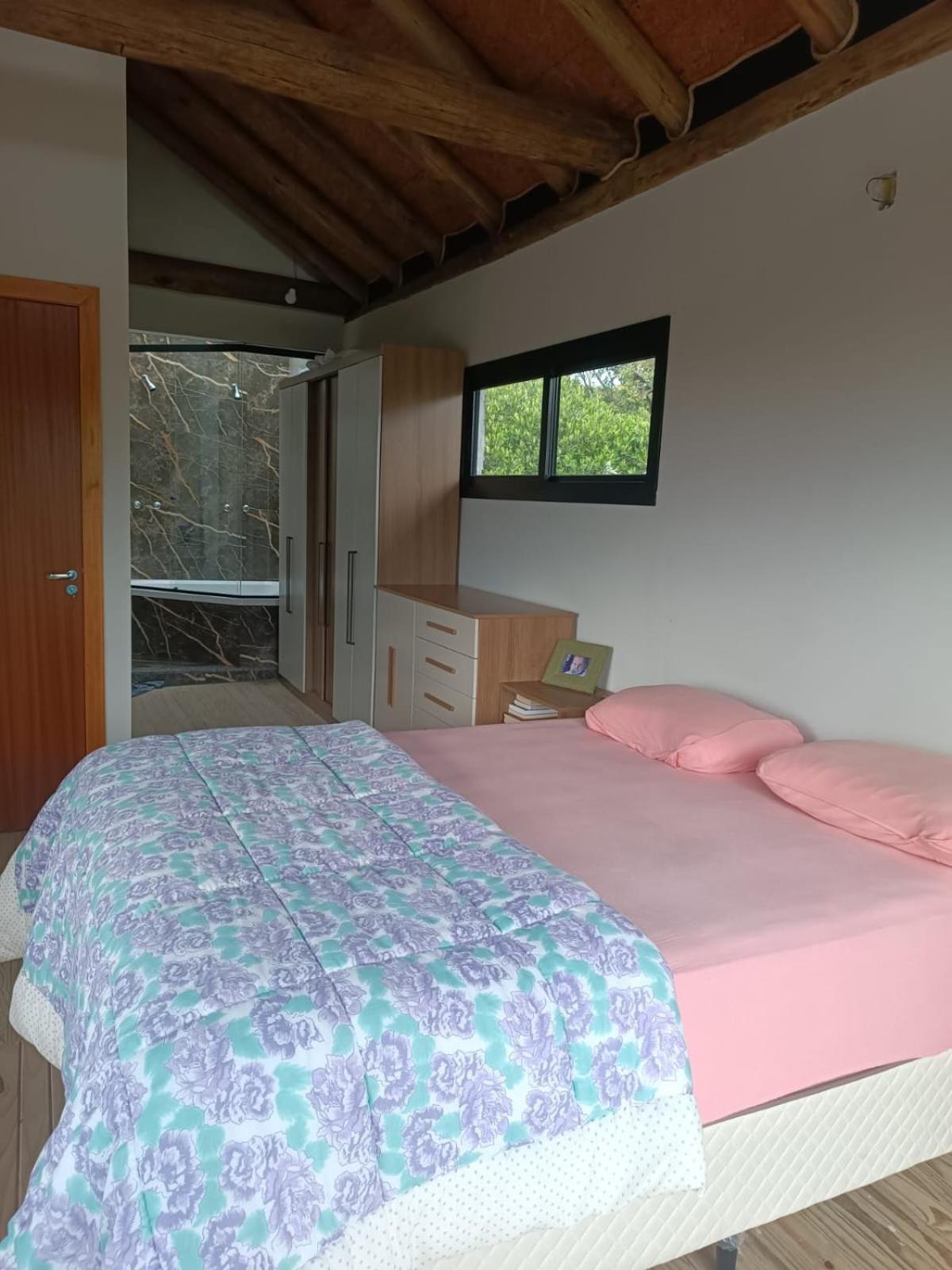 Casa com piscina em Torres