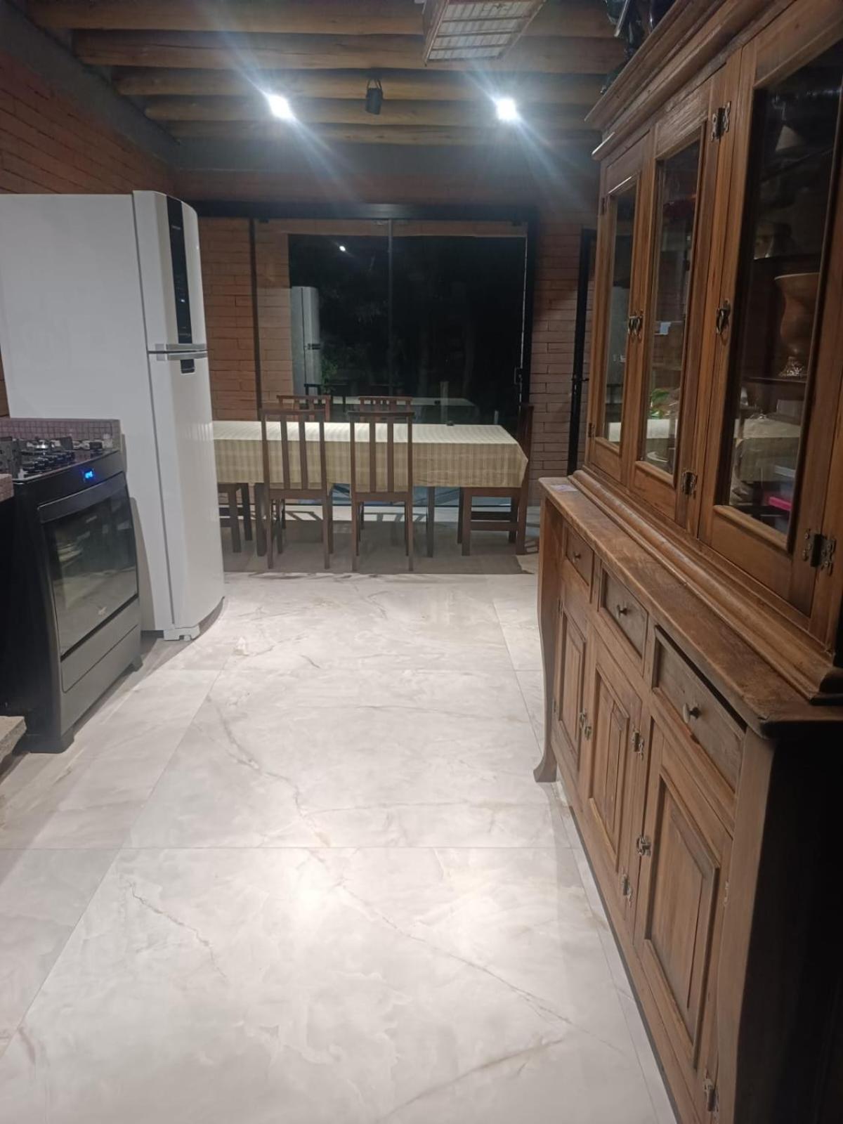 Casa com piscina em Torres