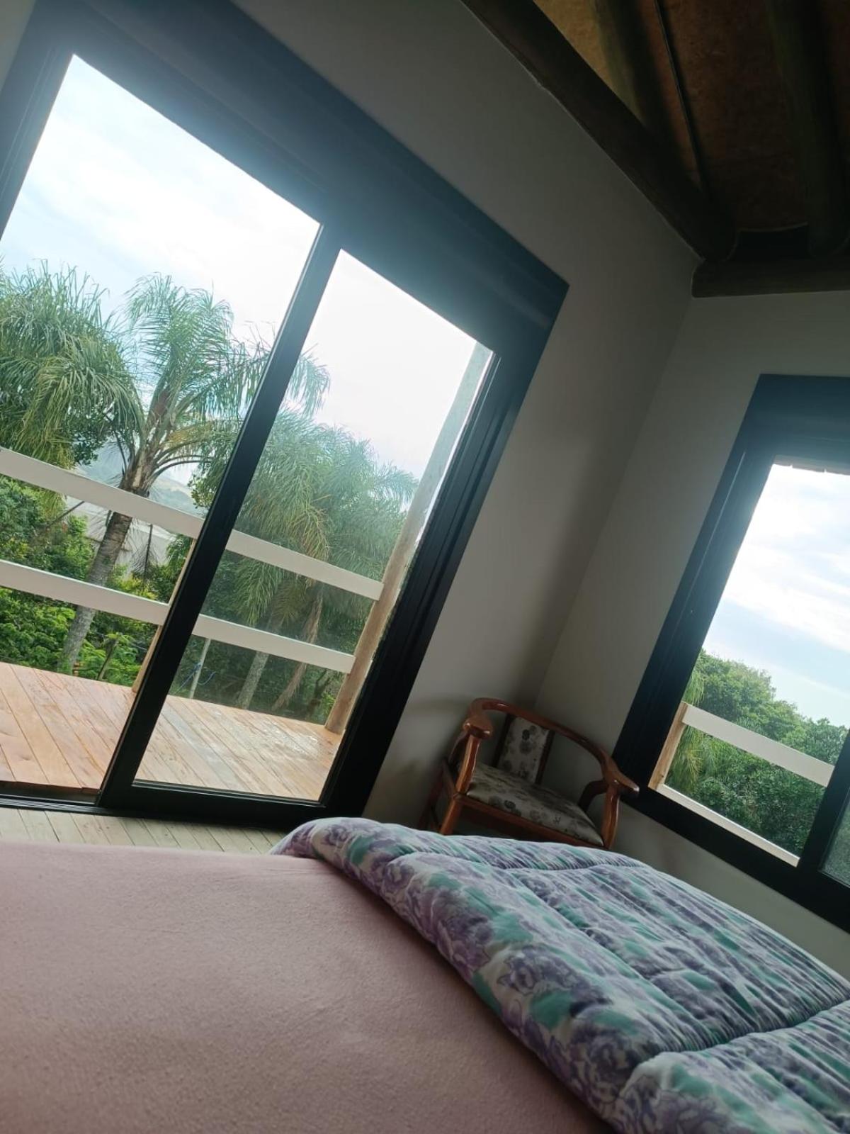 Casa com piscina em Torres
