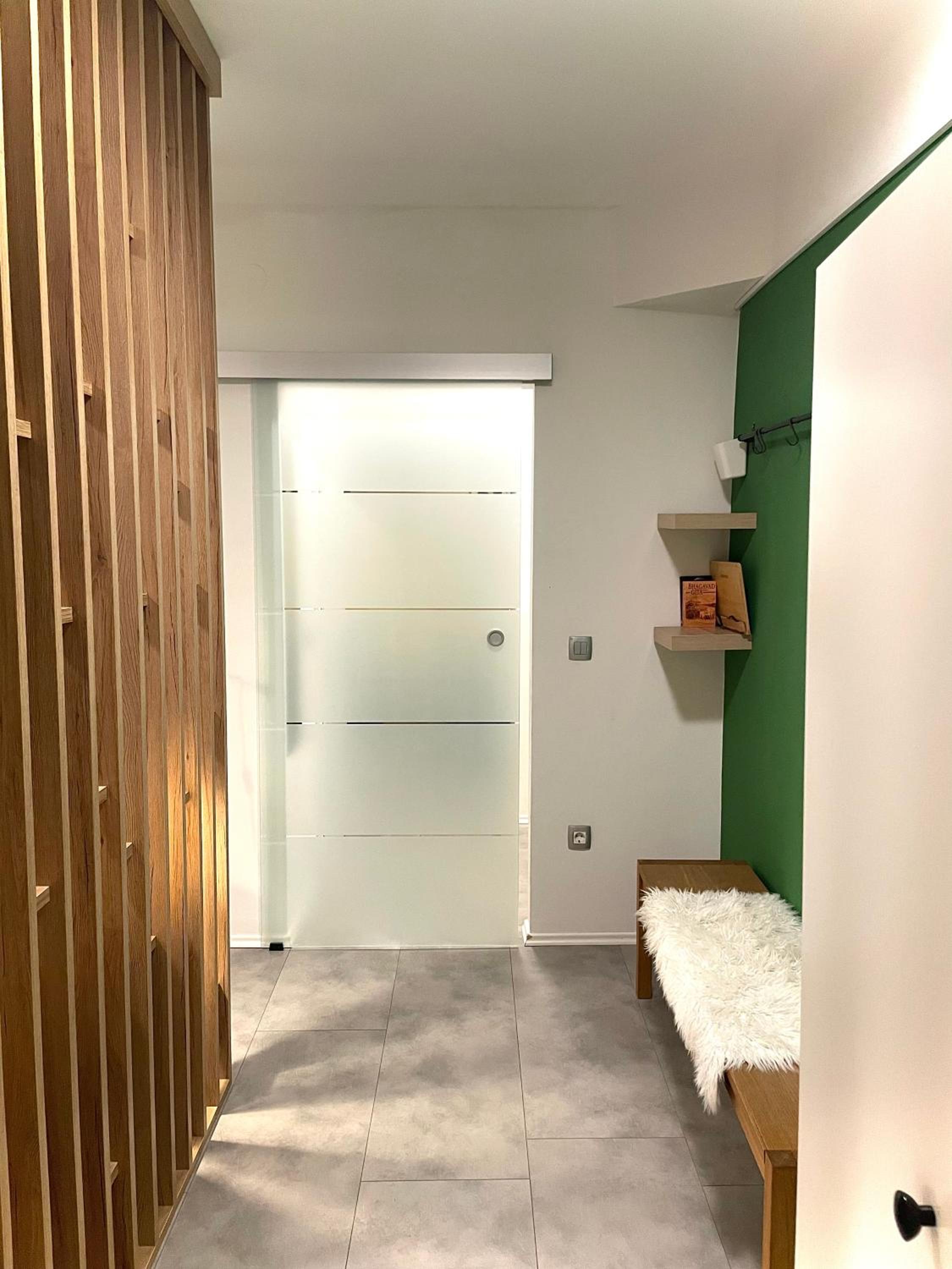 Central apartment great for couples or small families view 4
