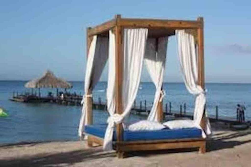 Beach/ Pool Apartment Cadaques Bayahibe