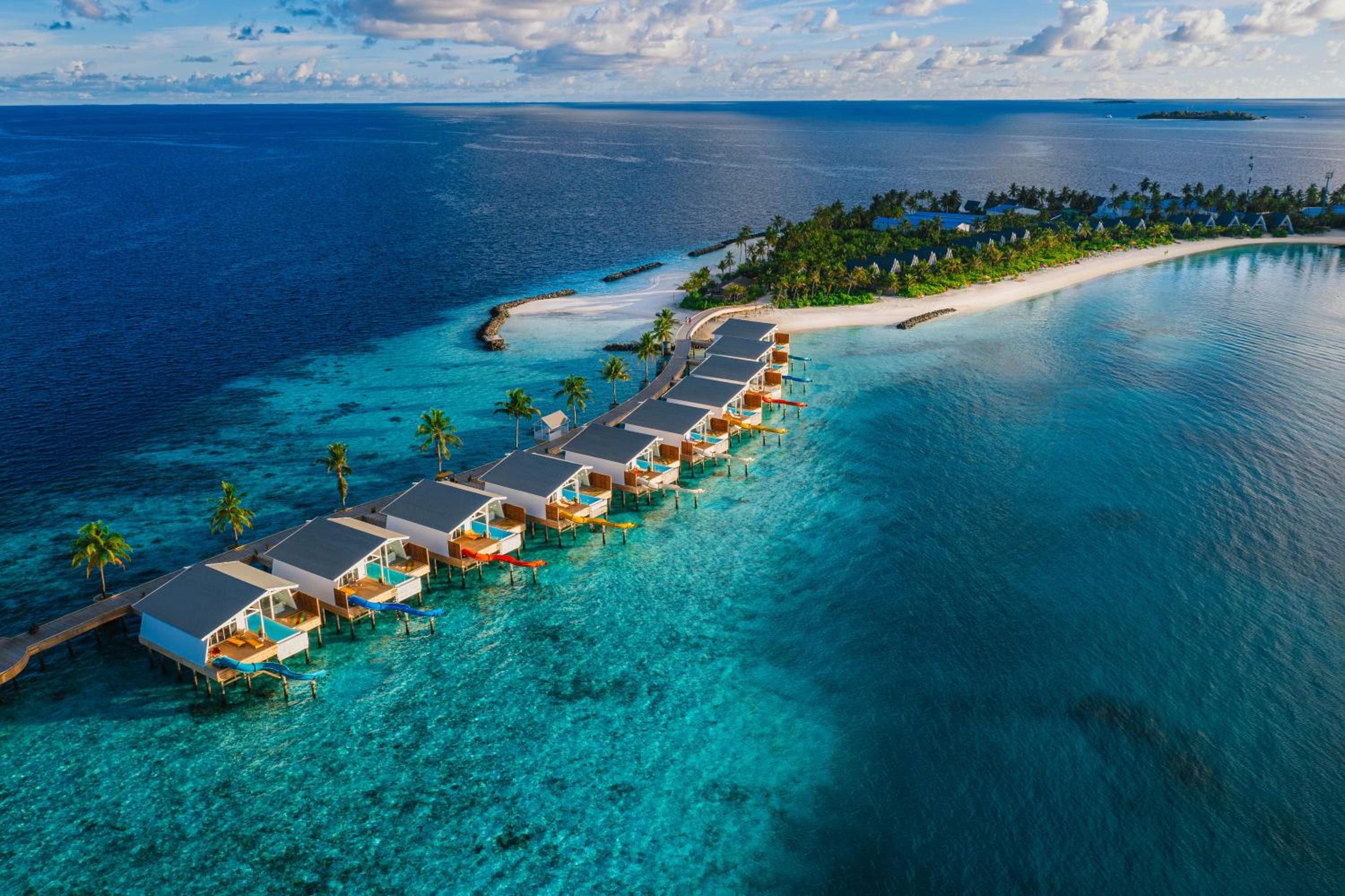 Oaga Art Resort Maldives - All Inclusive