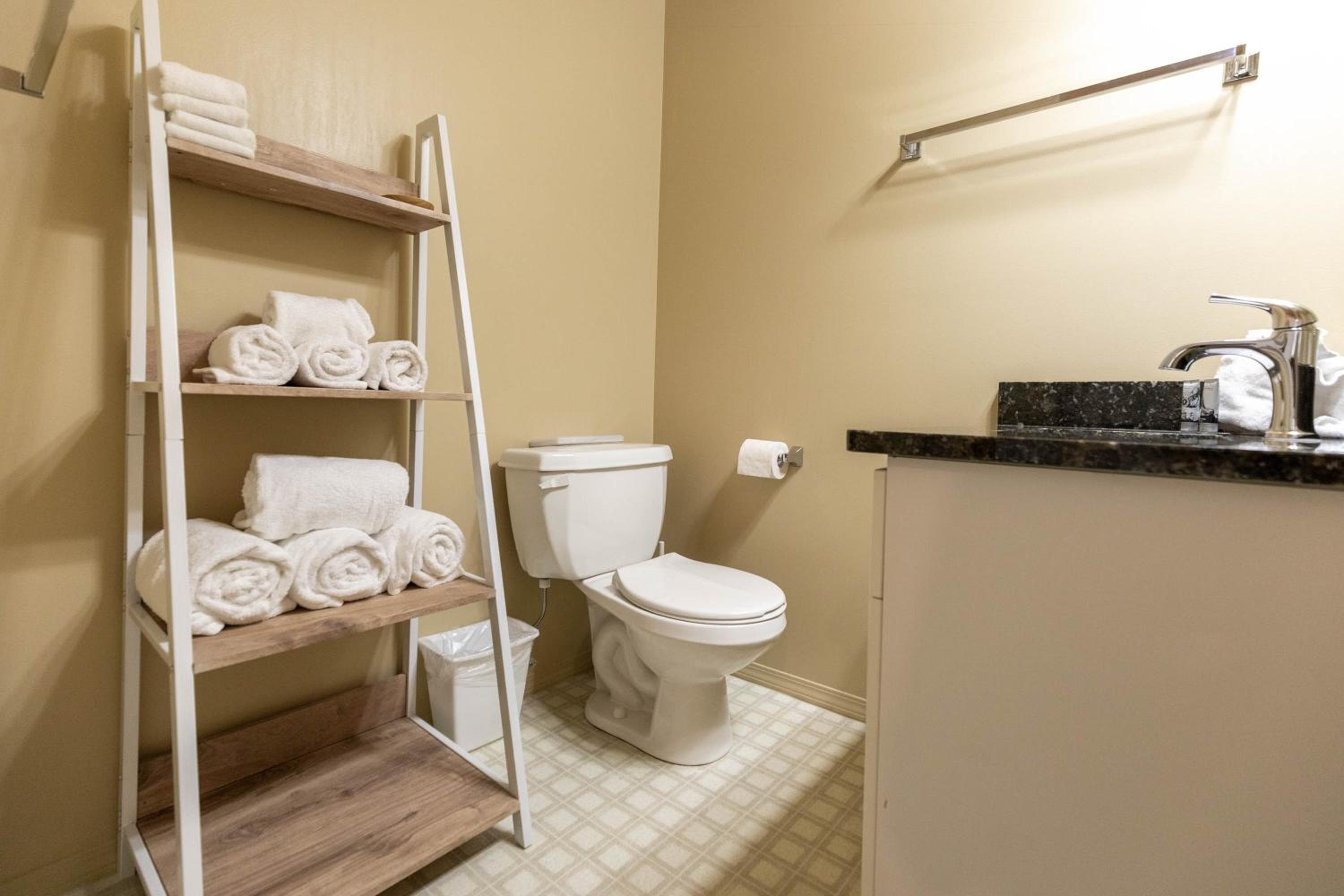 Polar Peak Lodges by Fernie Central Reservations
