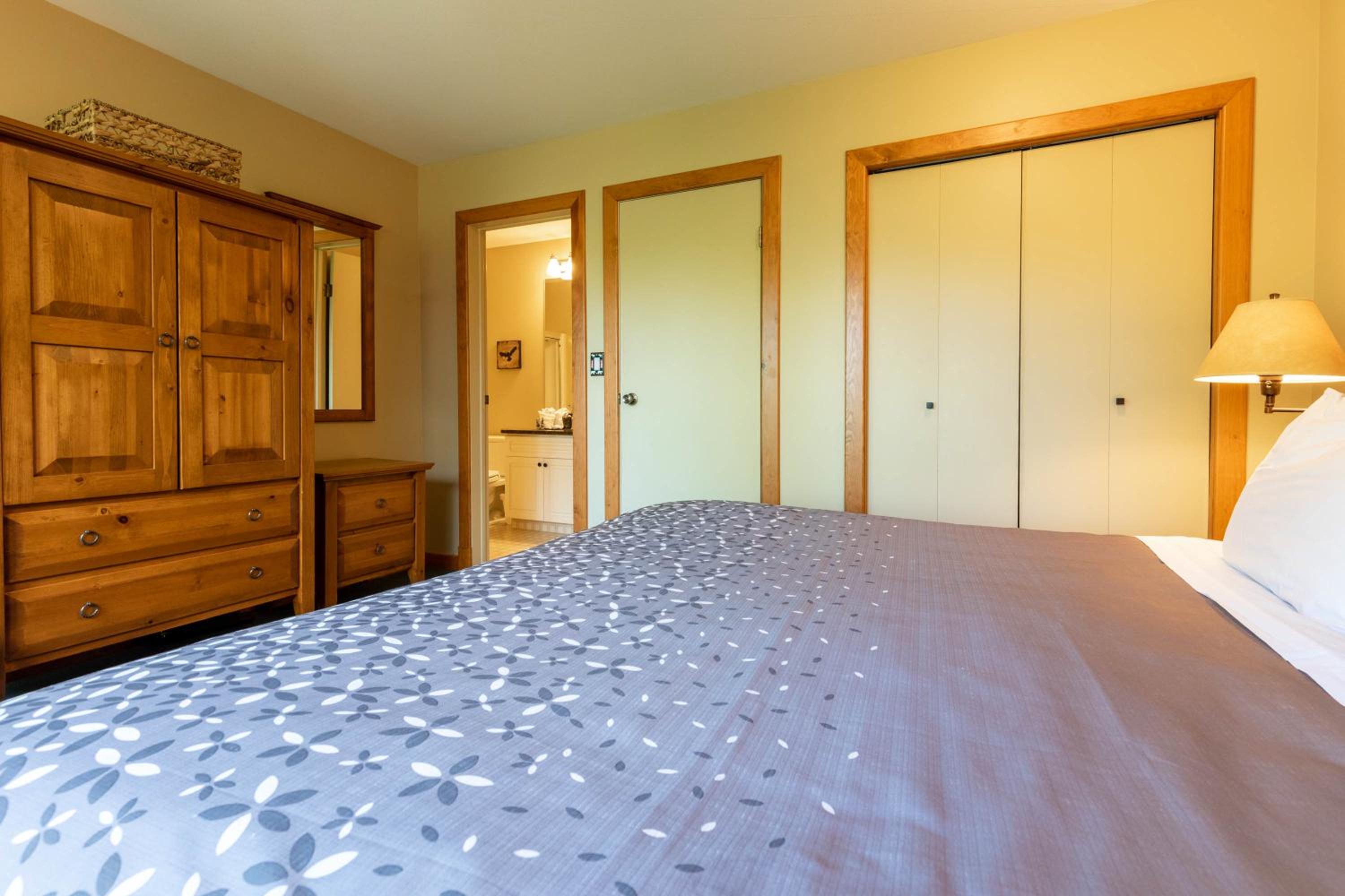 Polar Peak Lodges by Fernie Central Reservations