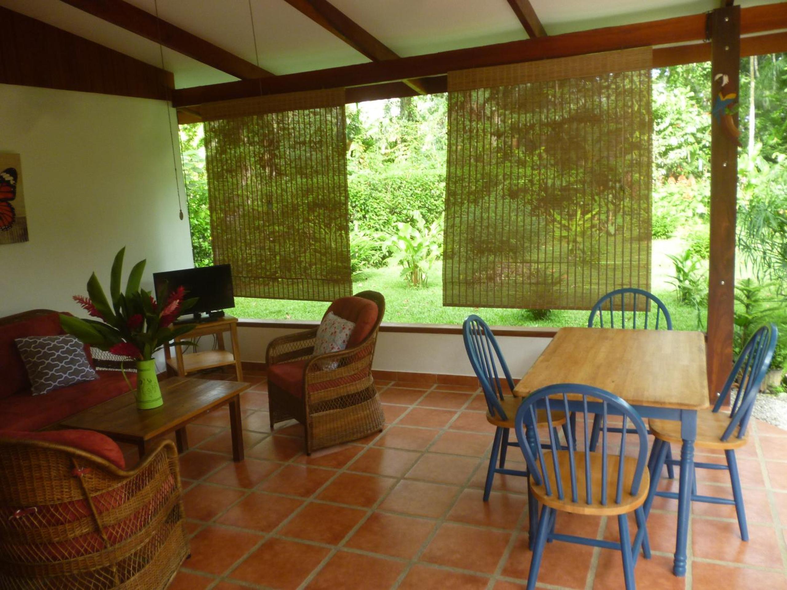 Los Delfines Lodge