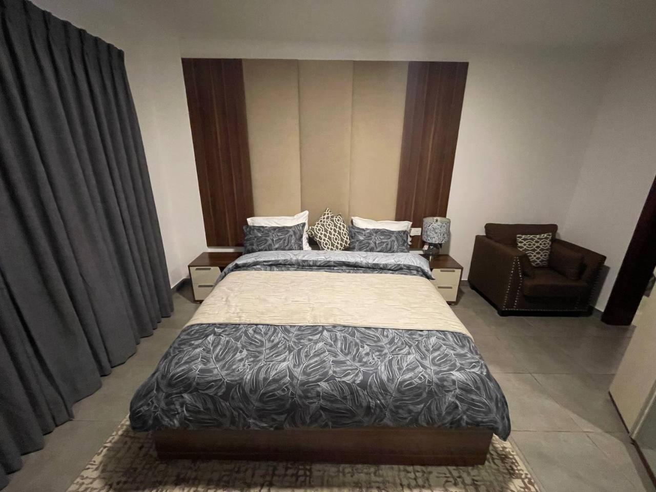 Ultimate Luxury Apartment