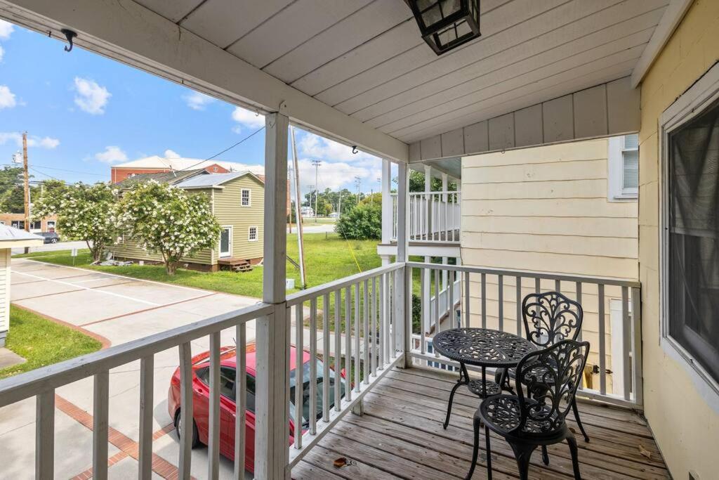 Sunshine Cottage