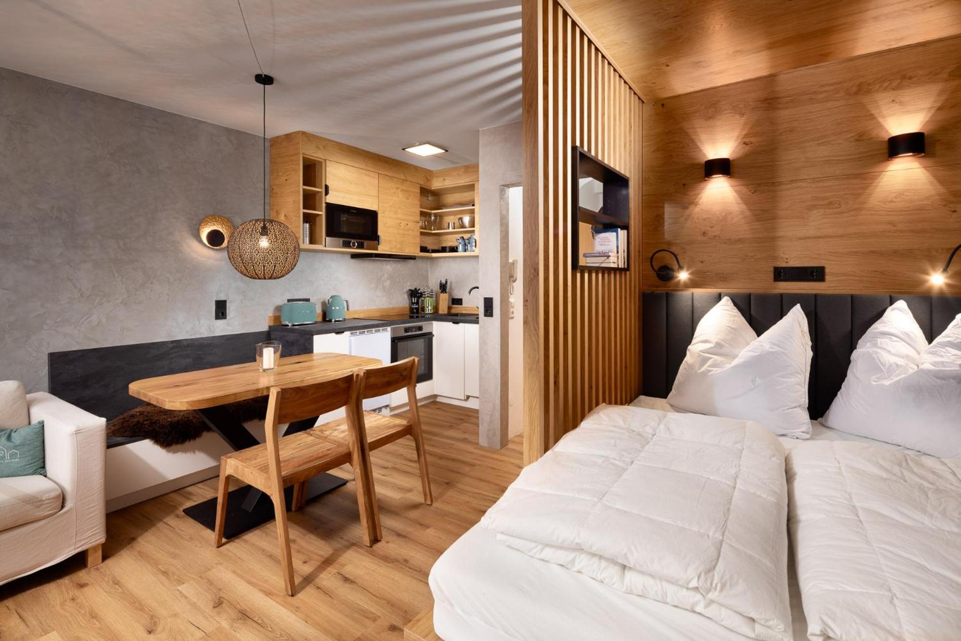 Königsleiten Ski- und Wanderwohnung Top 40 an der Piste und Lift