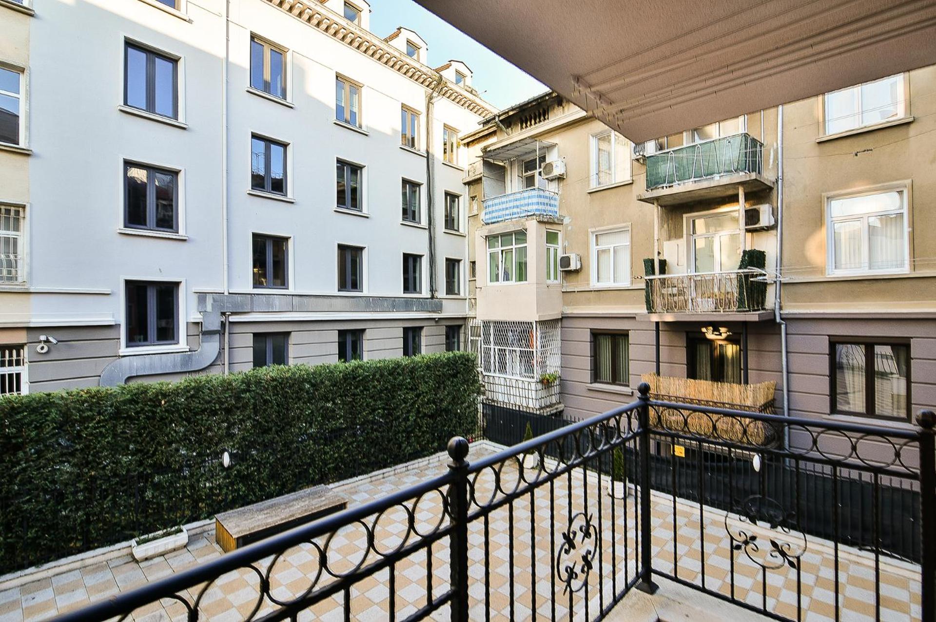 Urban Retreat in the Heart of Varna