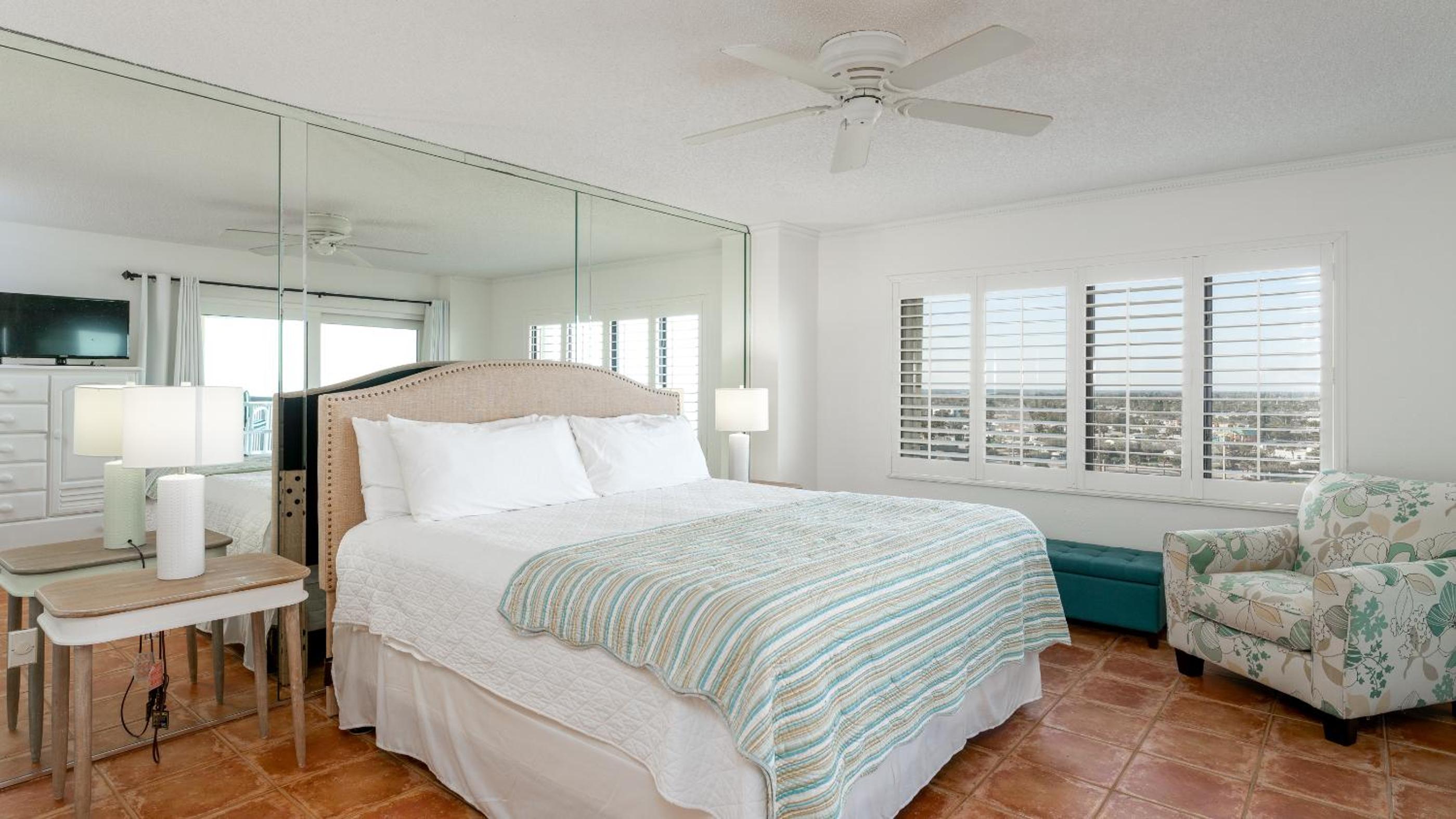 Oceanfront spectacular views with direct beach and pool access!