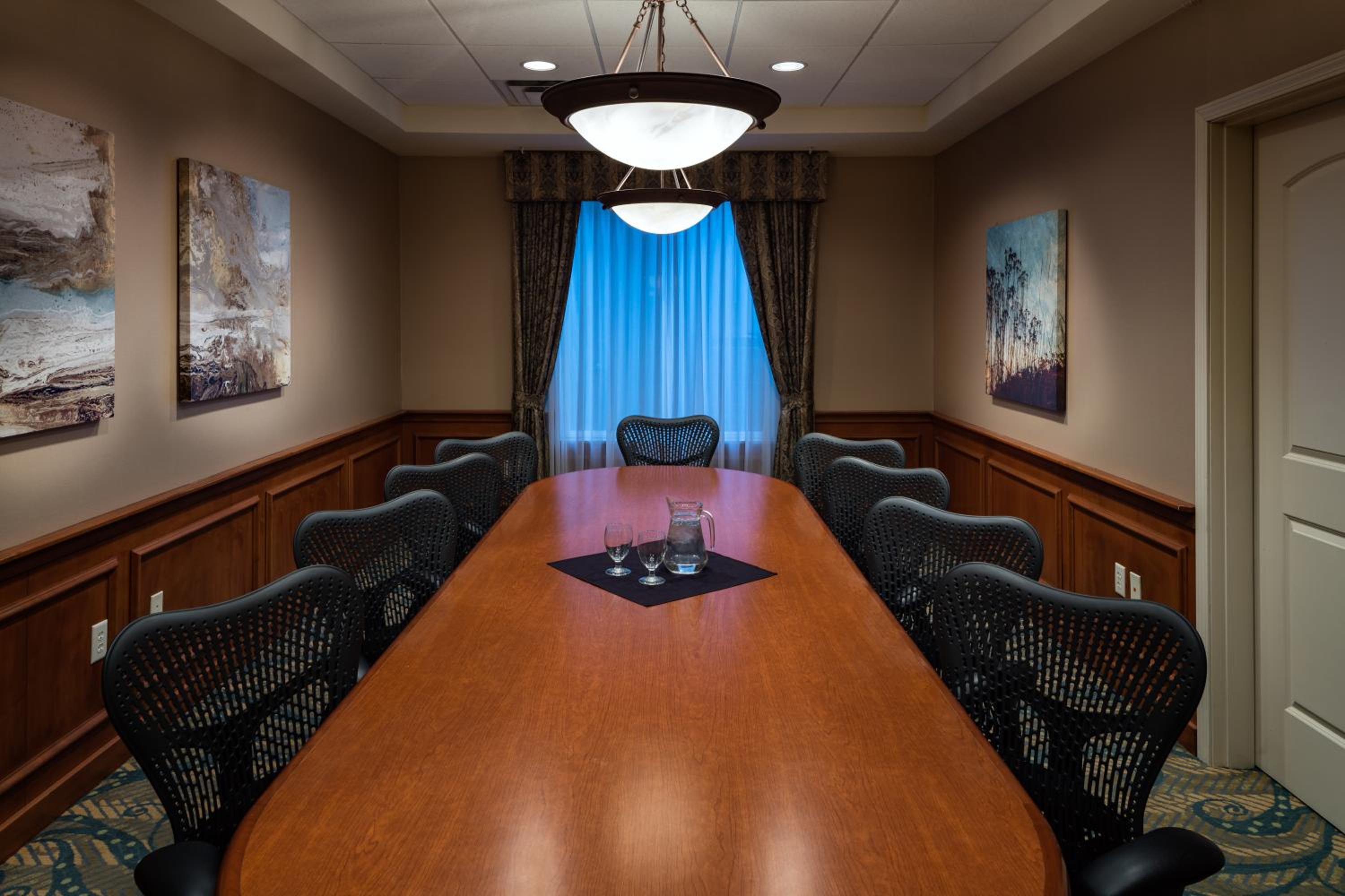Kennewick Vacations - Hilton Garden Inn Tri-Cities/Kennewick - Property Image 4