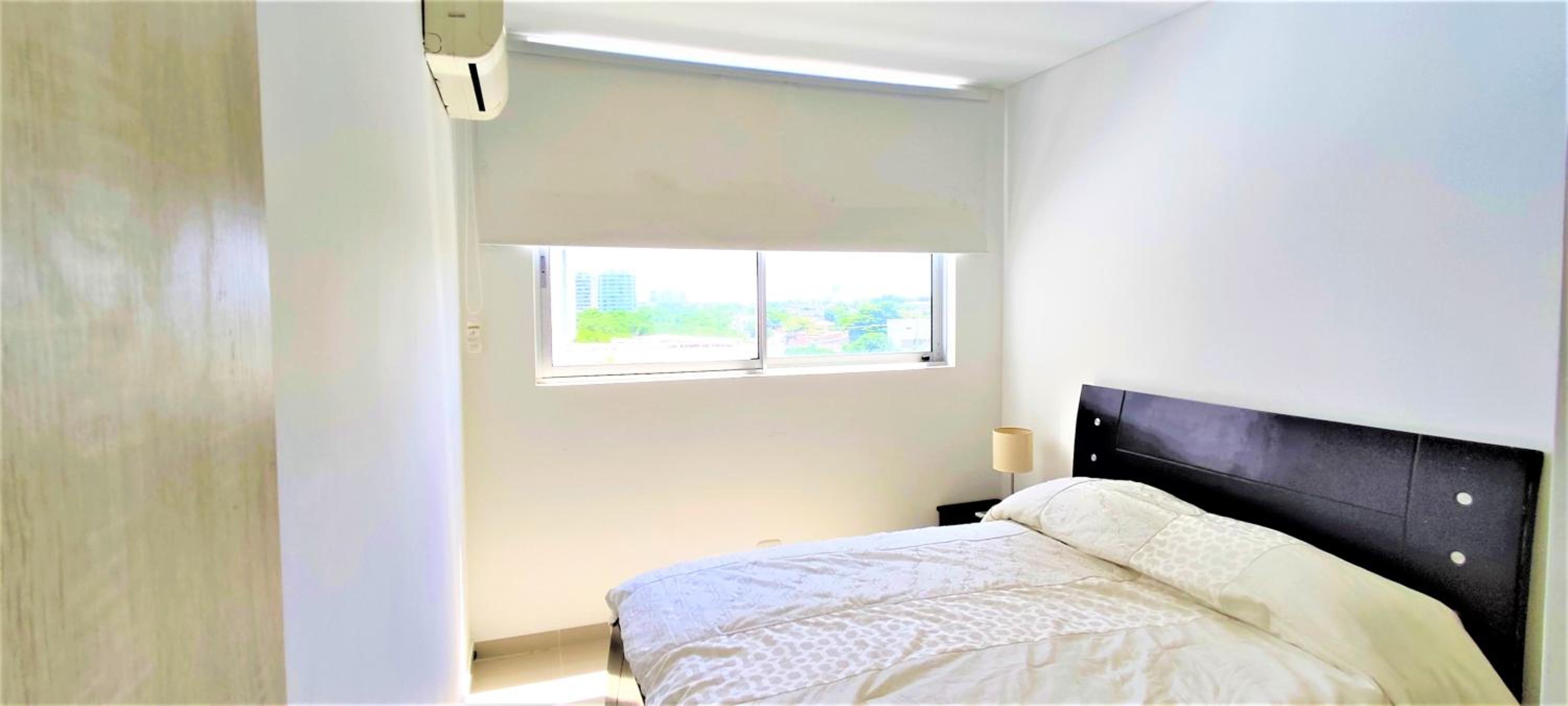 84 2BD 2 BA New building with amenities, ten blocks walled city one to the beach