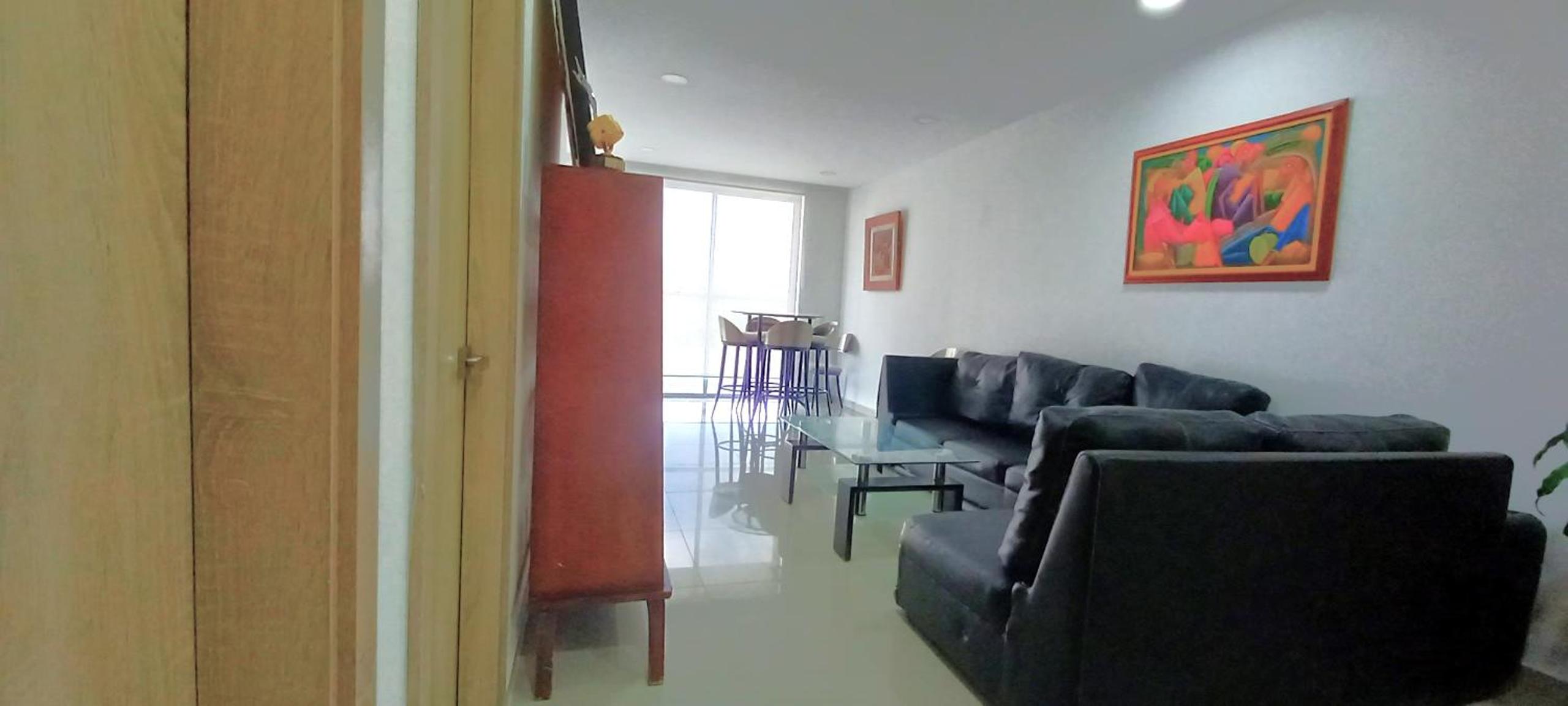 84 2BD 2 BA New building with amenities, ten blocks walled city one to the beach