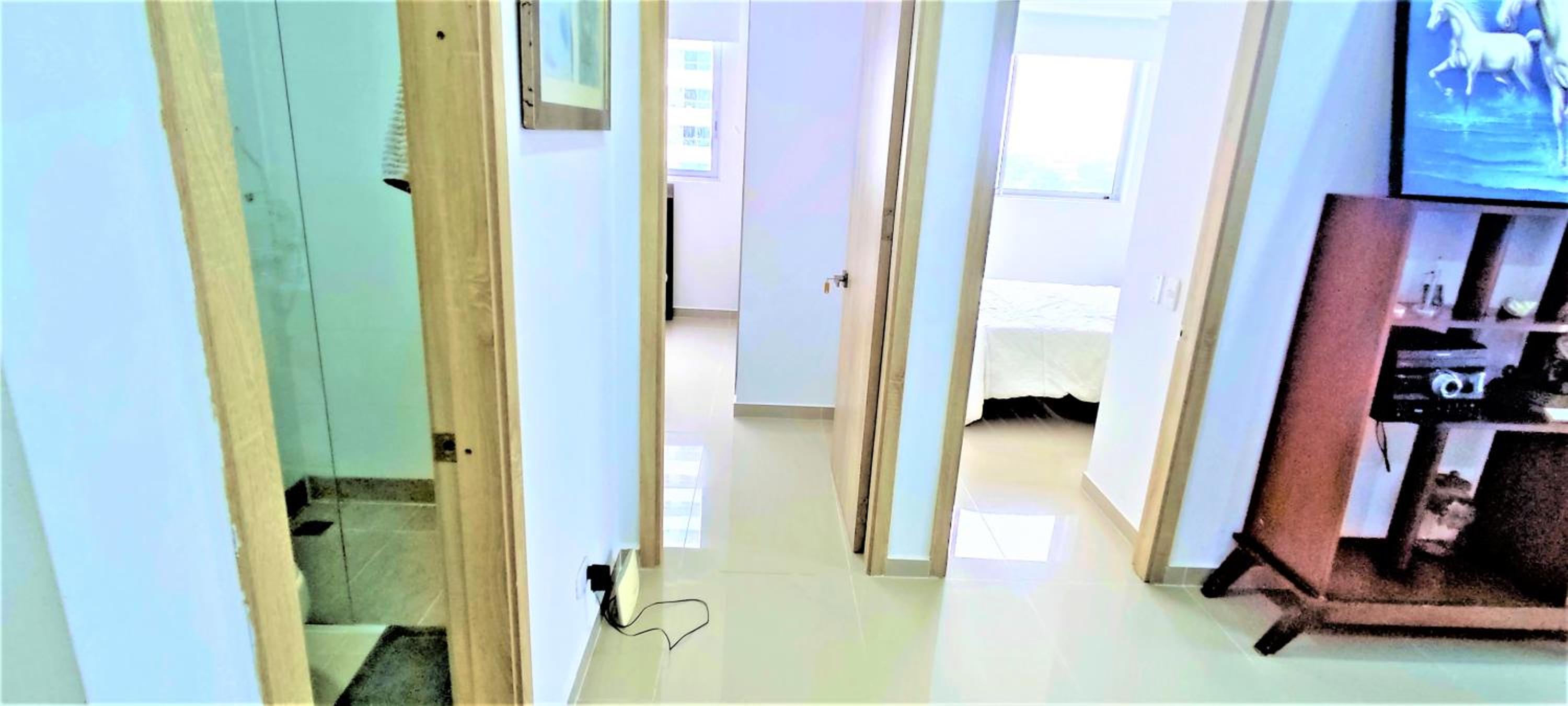 84 2BD 2 BA New building with amenities, ten blocks walled city one to the beach