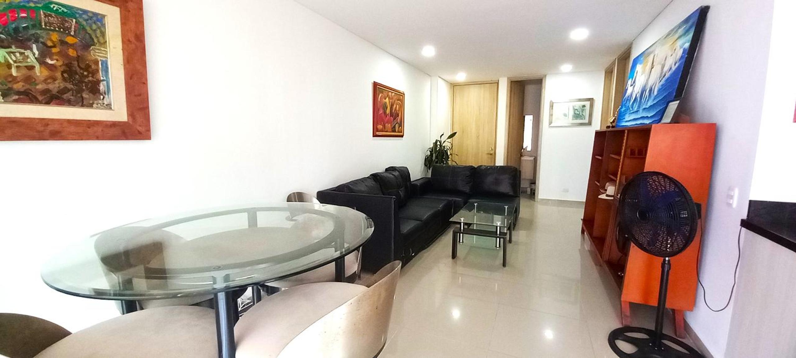 84 2BD 2 BA New building with amenities, ten blocks walled city one to the beach