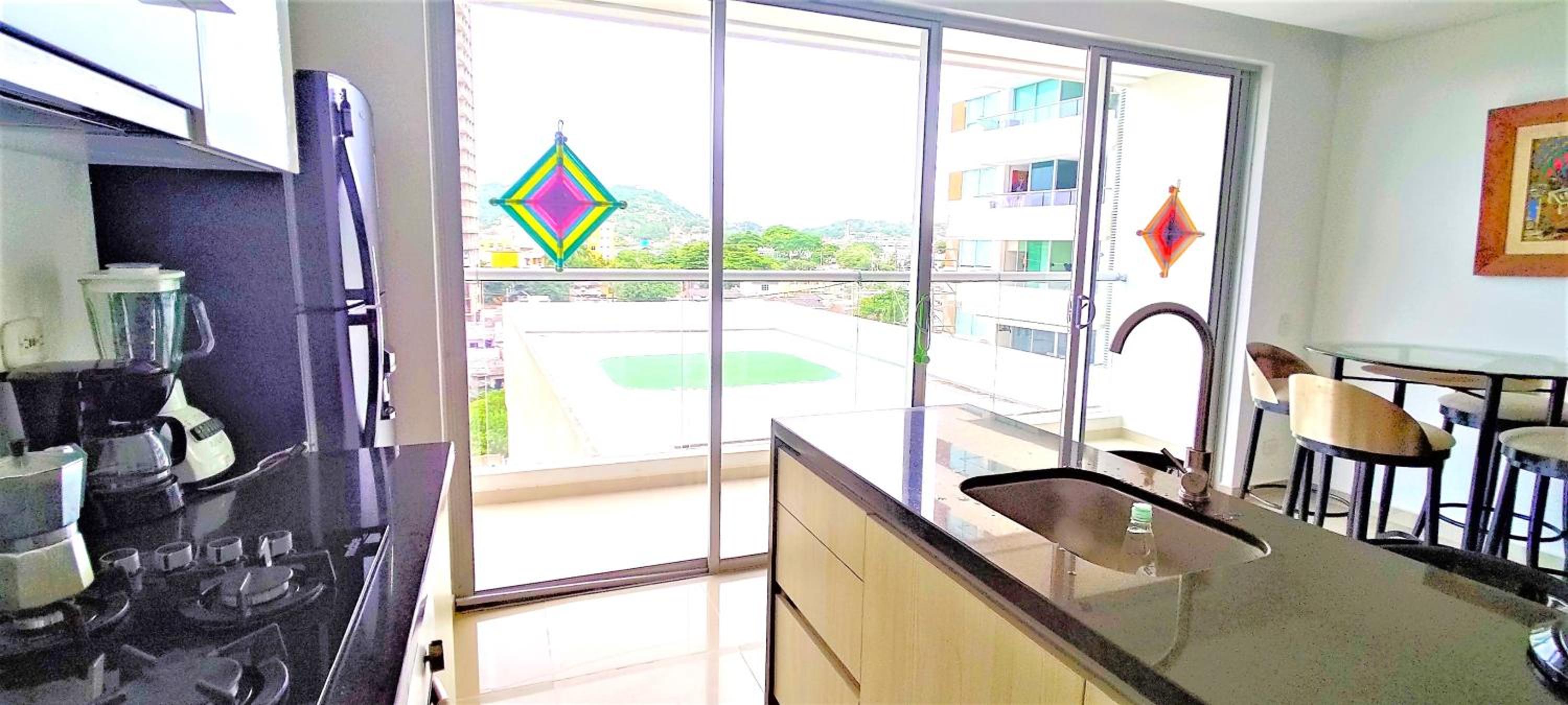84 2BD 2 BA New building with amenities, ten blocks walled city one to the beach