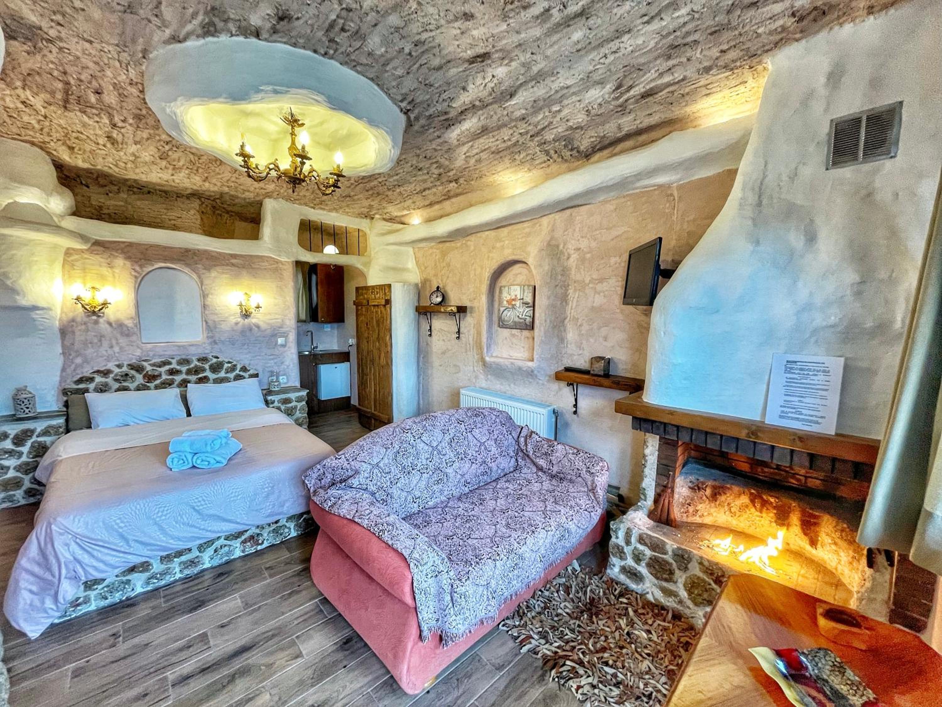 Anilia Guesthouse photo 4