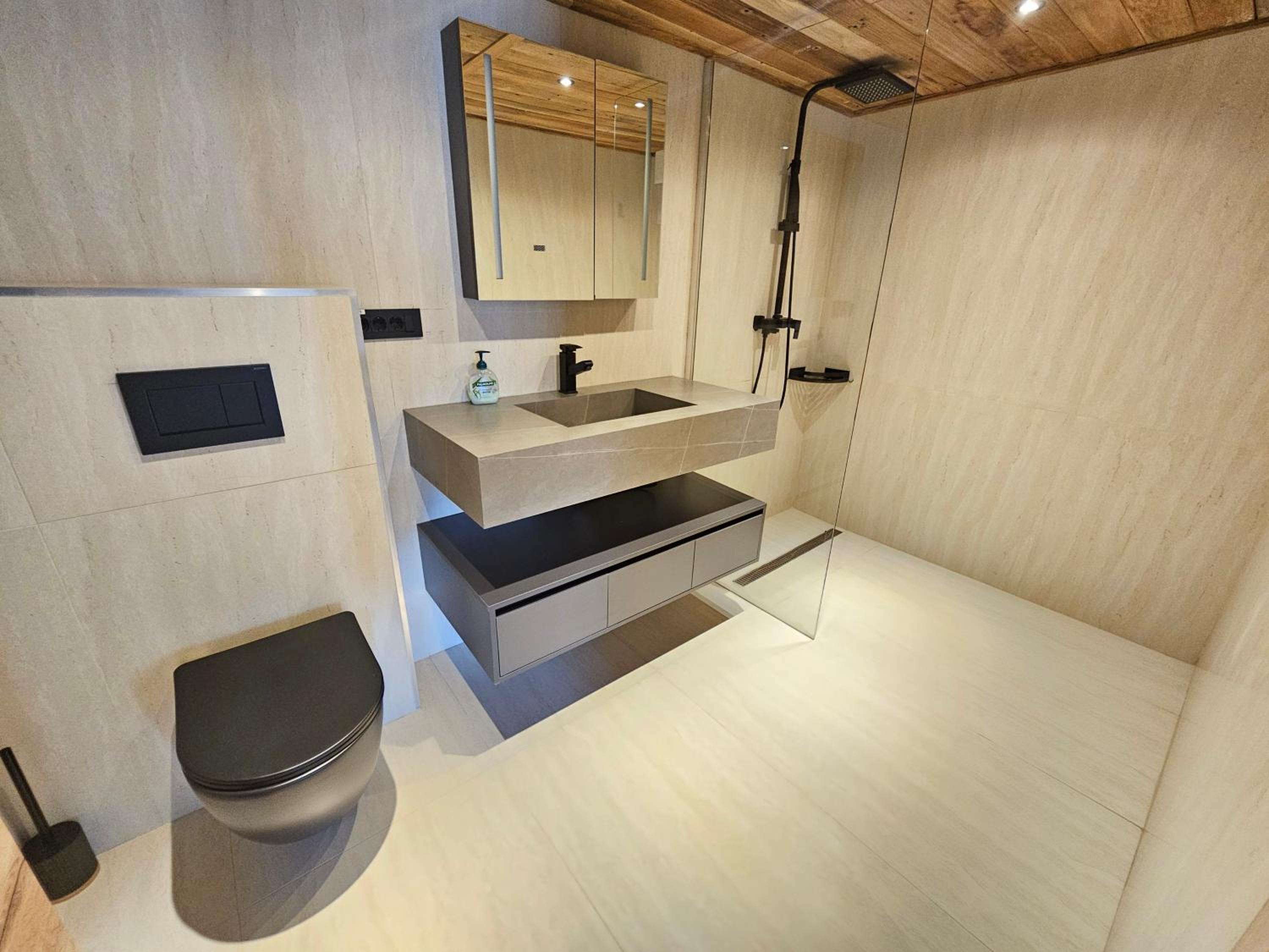 Apartments Bedanc view 5