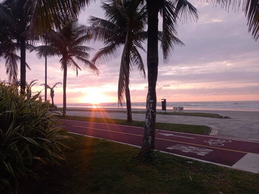 Frente ao mar, conforto e paz apto 12