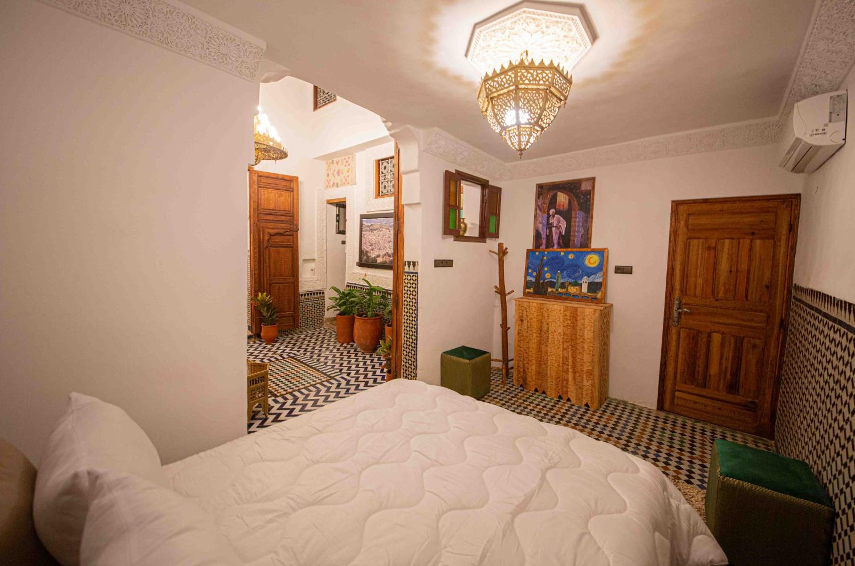hotel room