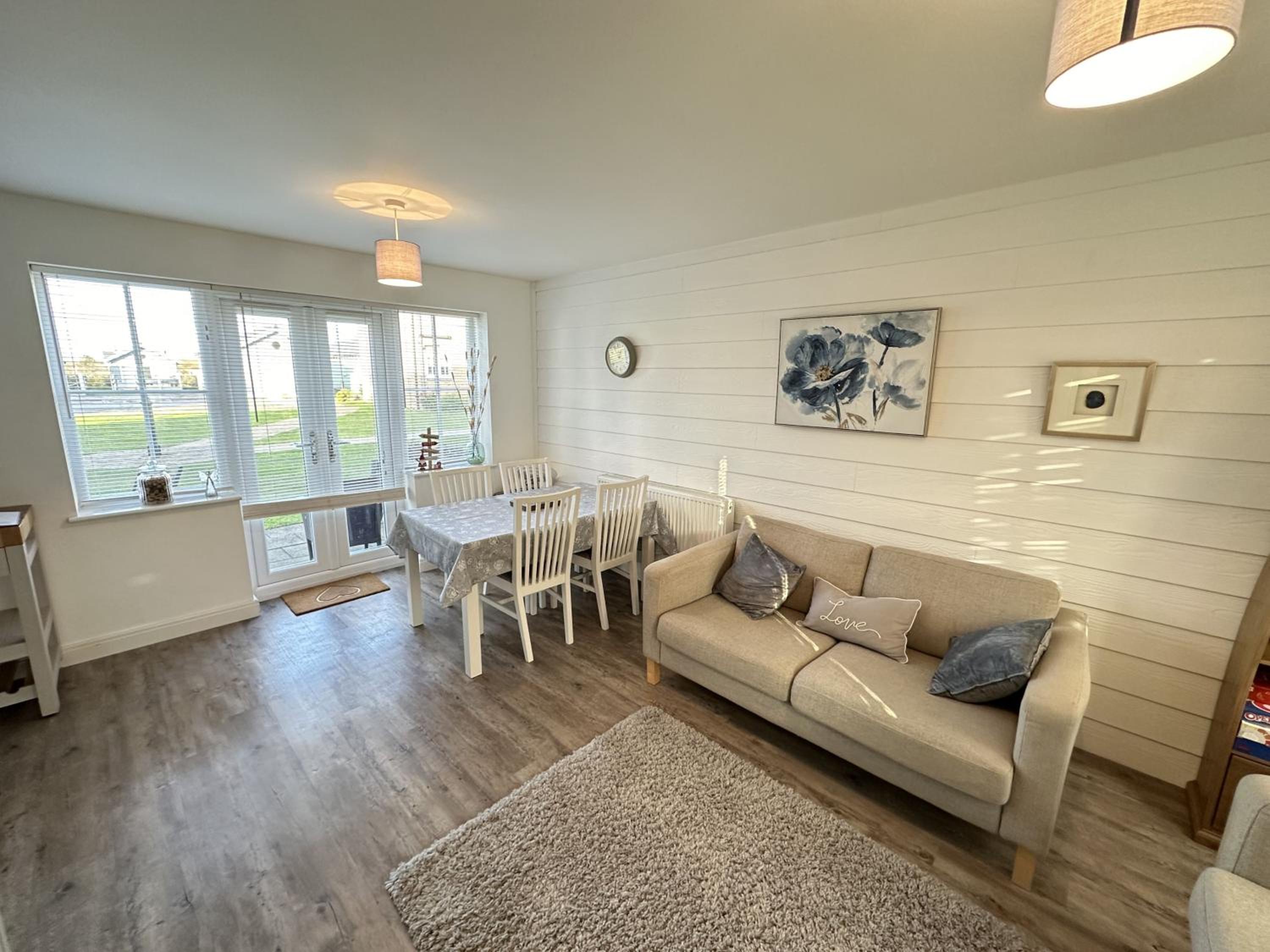 Life of Filey - Part of the The Bay Filey Holiday Village with pool, gym and direct beach access, pub, restaurant, tennis and meadows walks