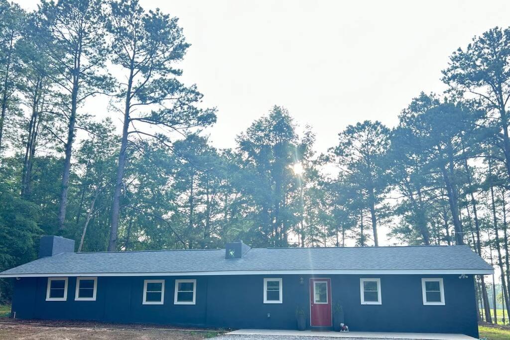 Cozy Lake Home at Raysville view 4