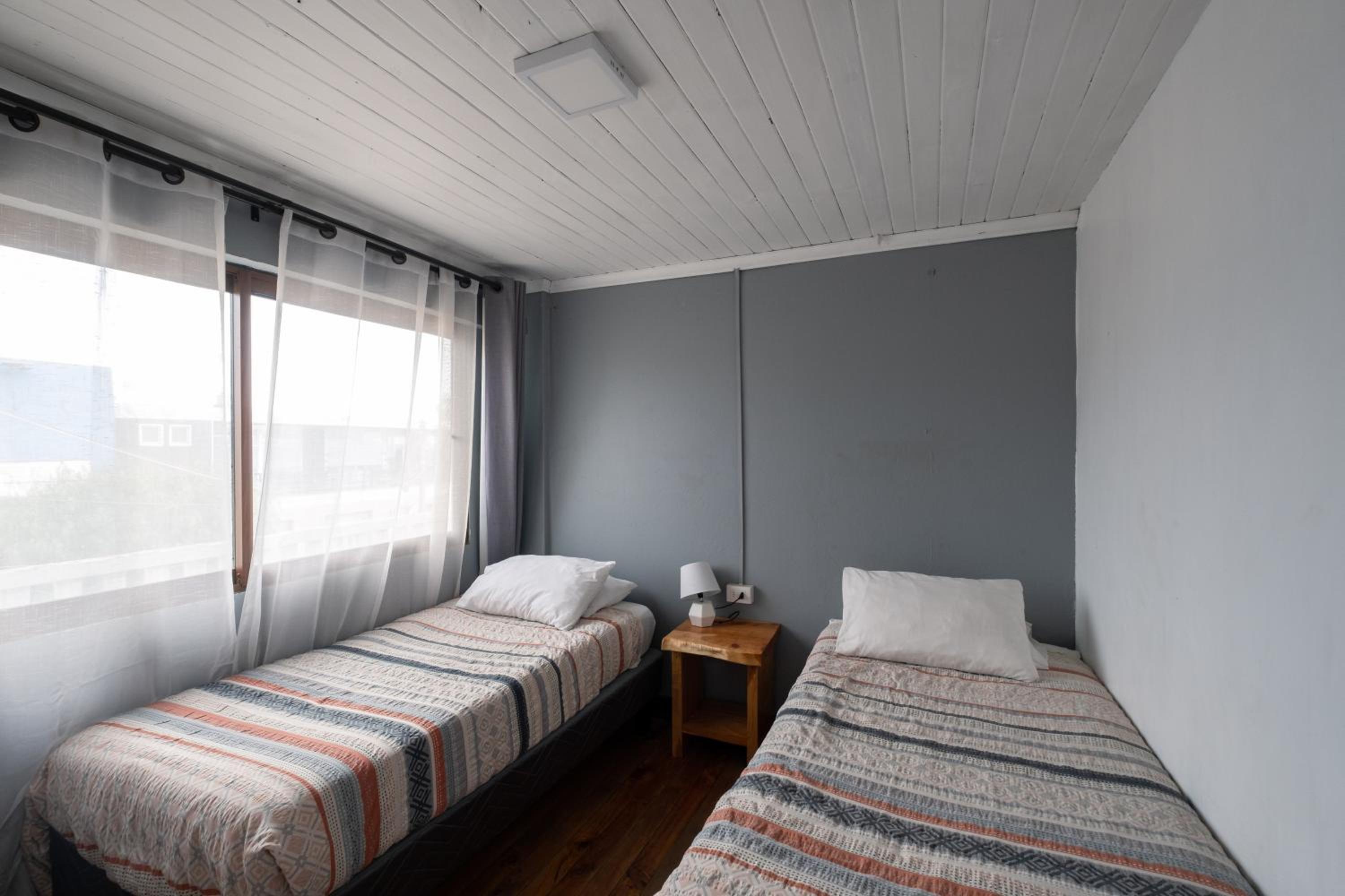 LÖF Hostal