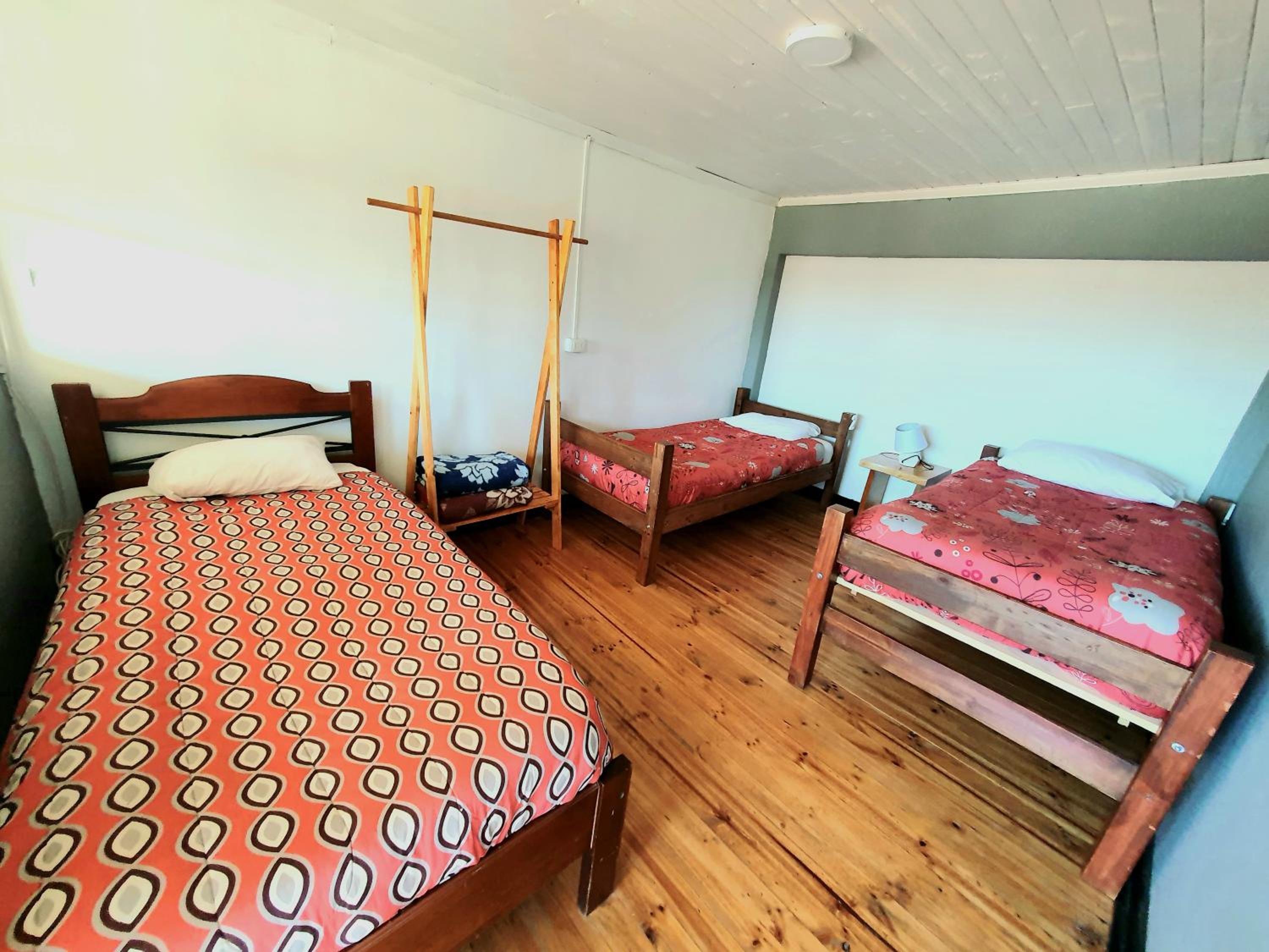 LÖF Hostal