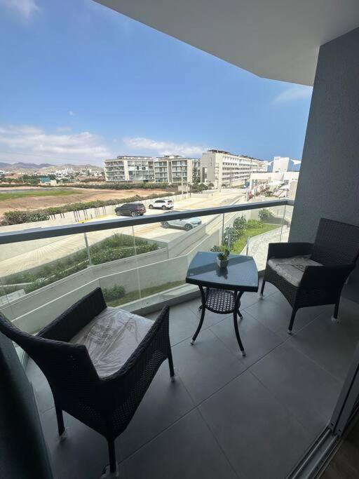 Apartamento de estreno San Bartolo vista Piscina Playa view 2