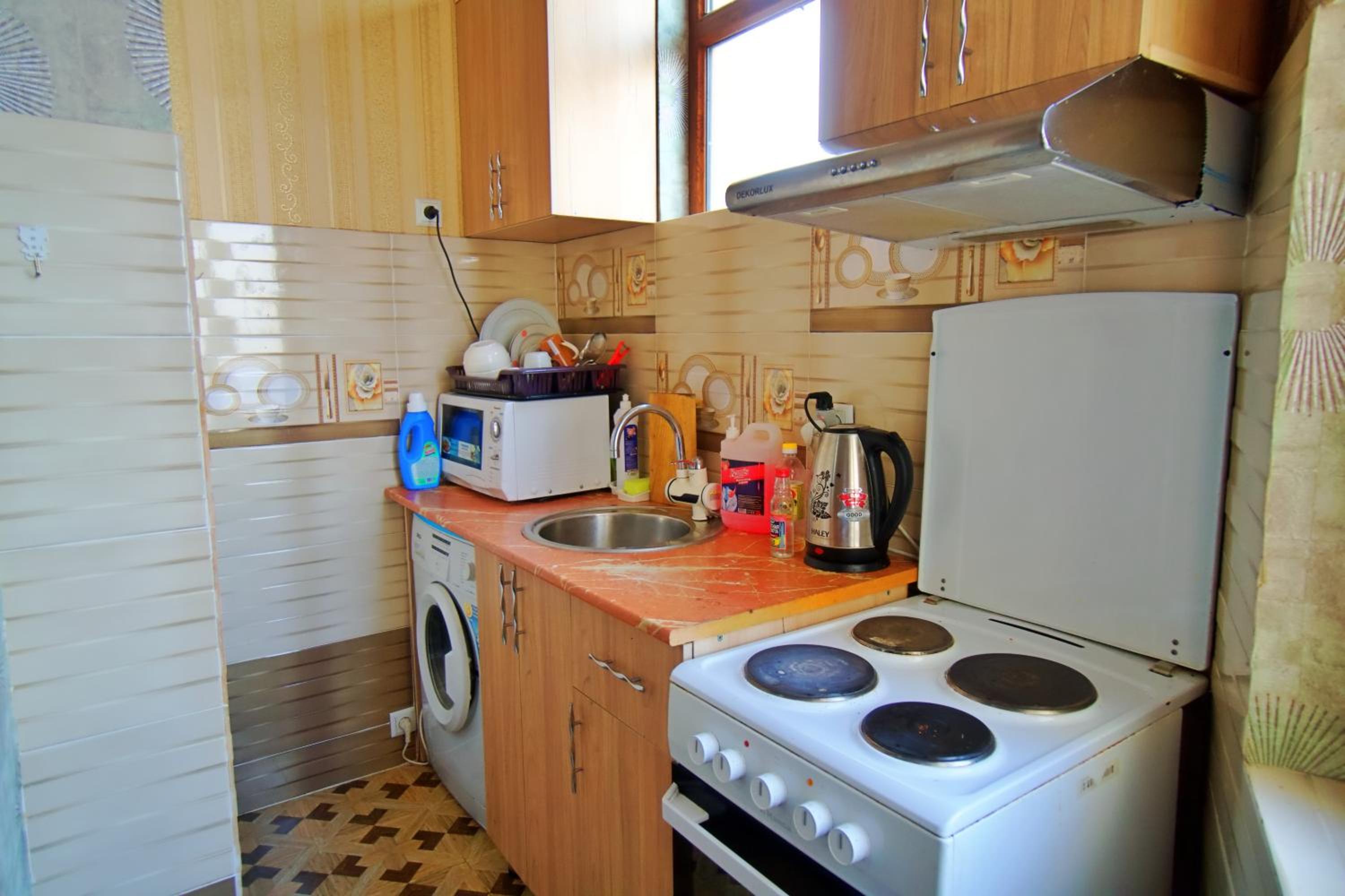 Photo 9