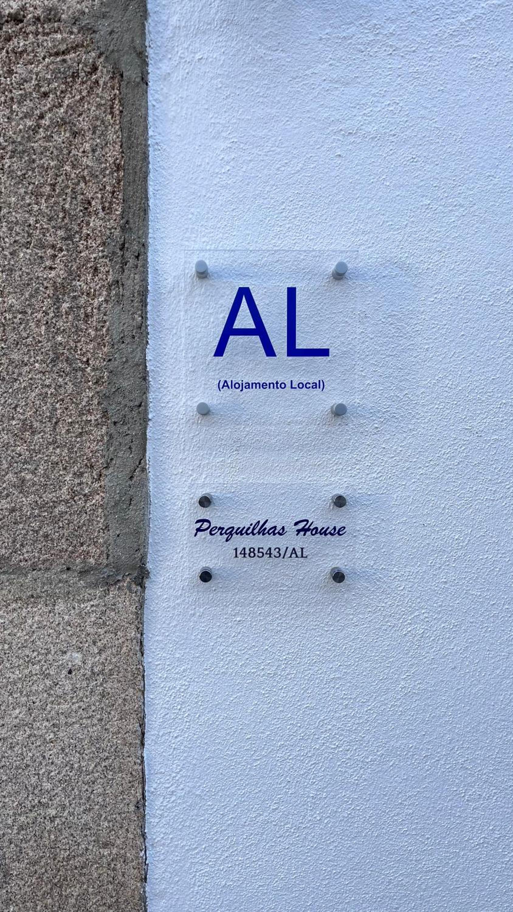Perquilhas House