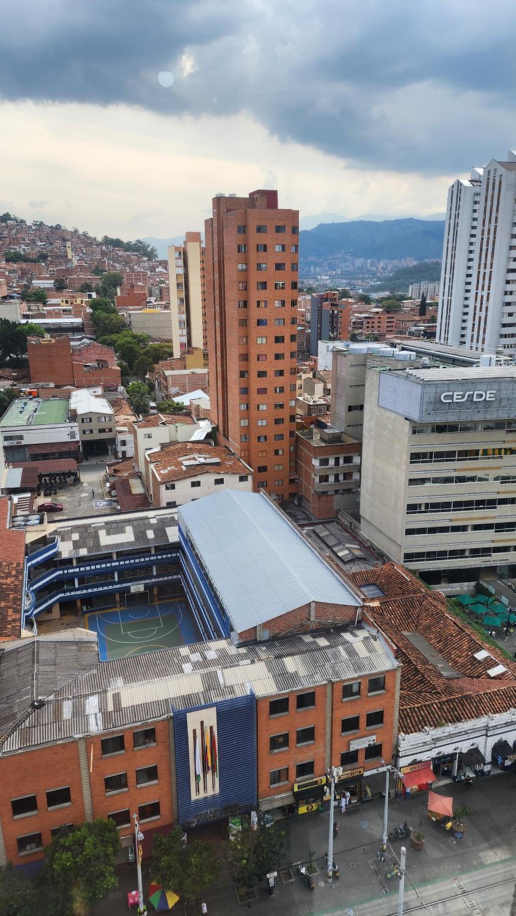 Apartamento central